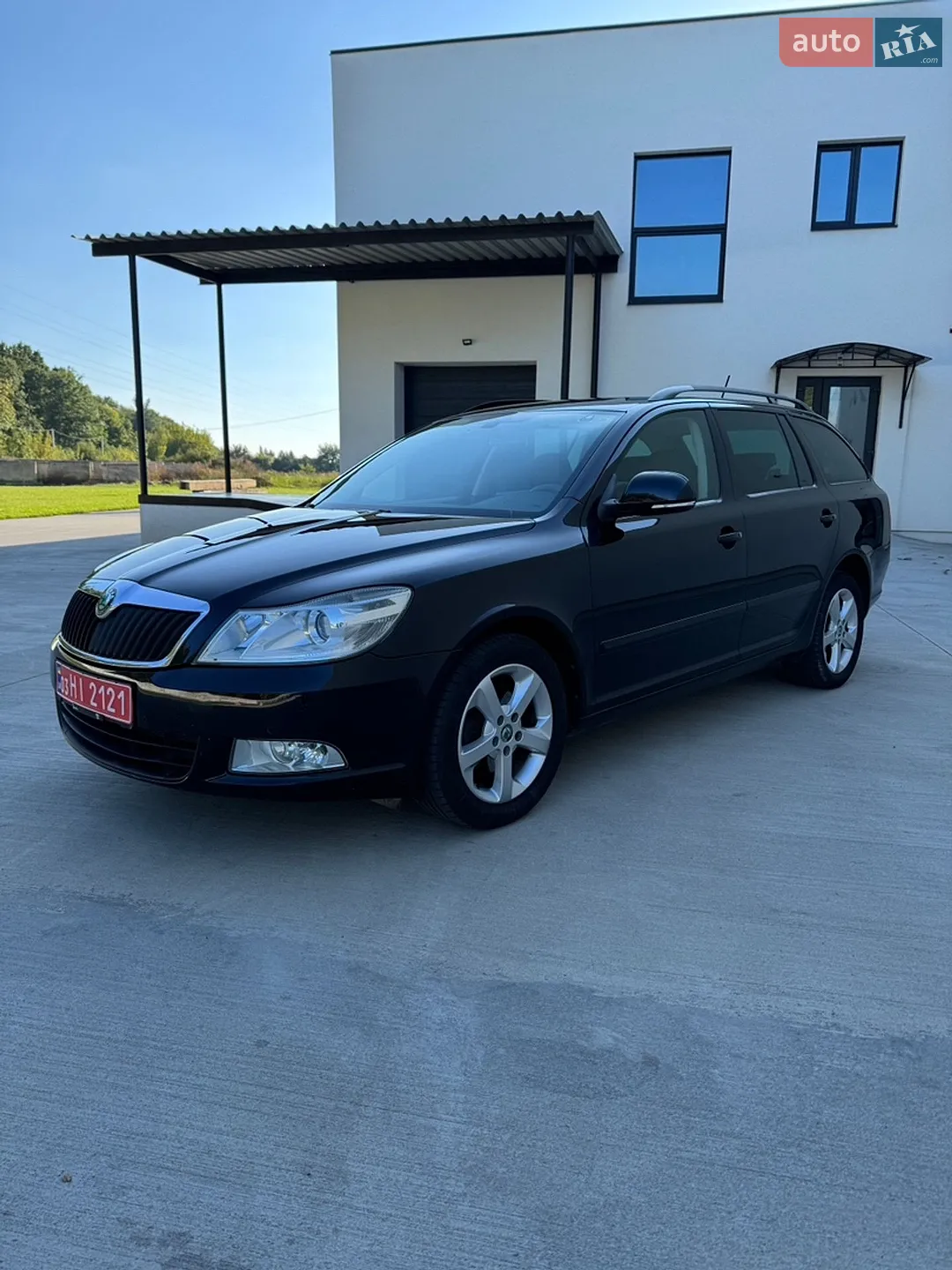 2011 Skoda Octavia - мініатюра 2