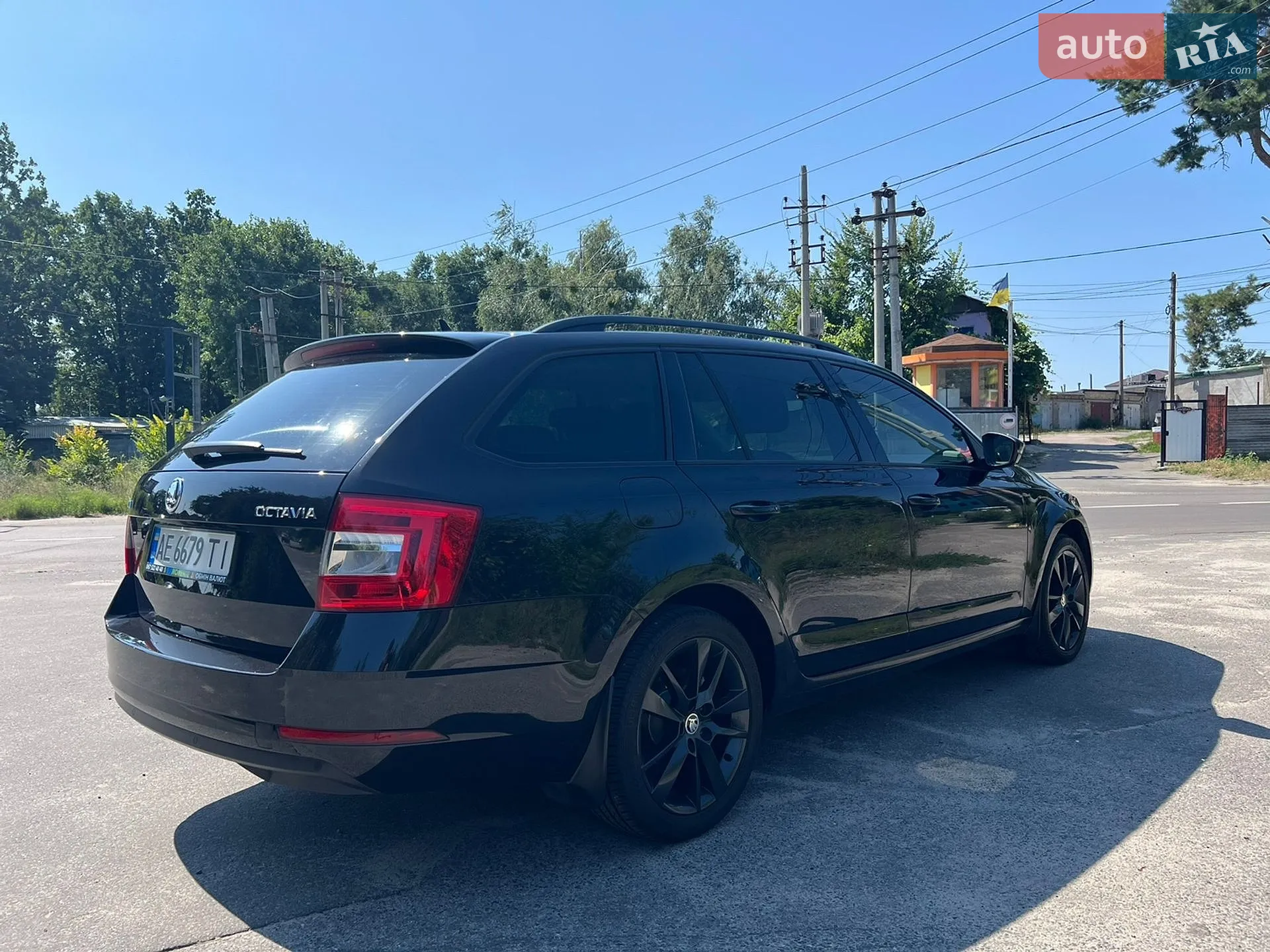 Skoda Octavia 2017 VIN TMBJJ7NE3J0056188 фото оголошення 4 з 26