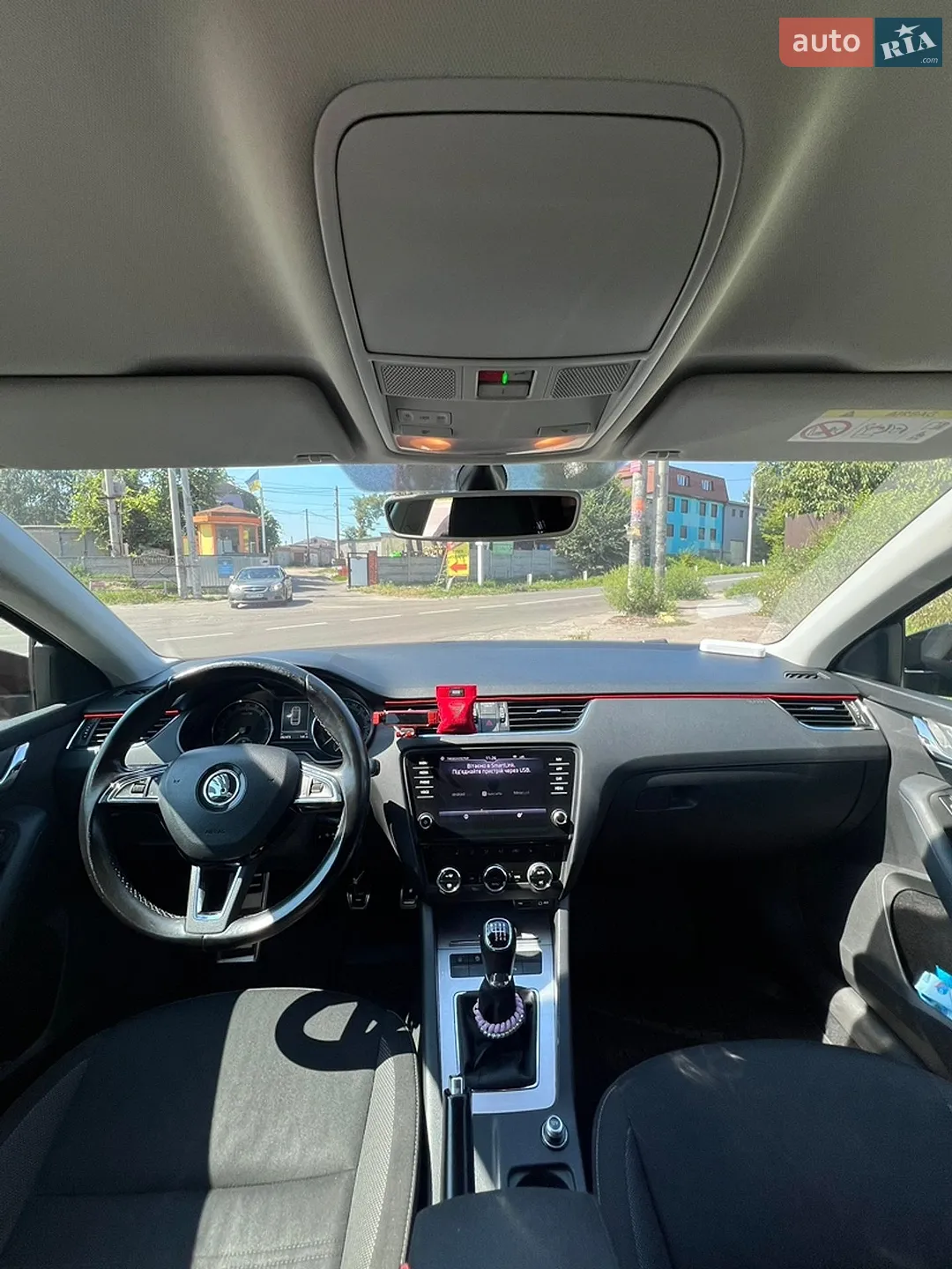 Skoda Octavia 2017 VIN TMBJJ7NE3J0056188 фото оголошення 11 з 26