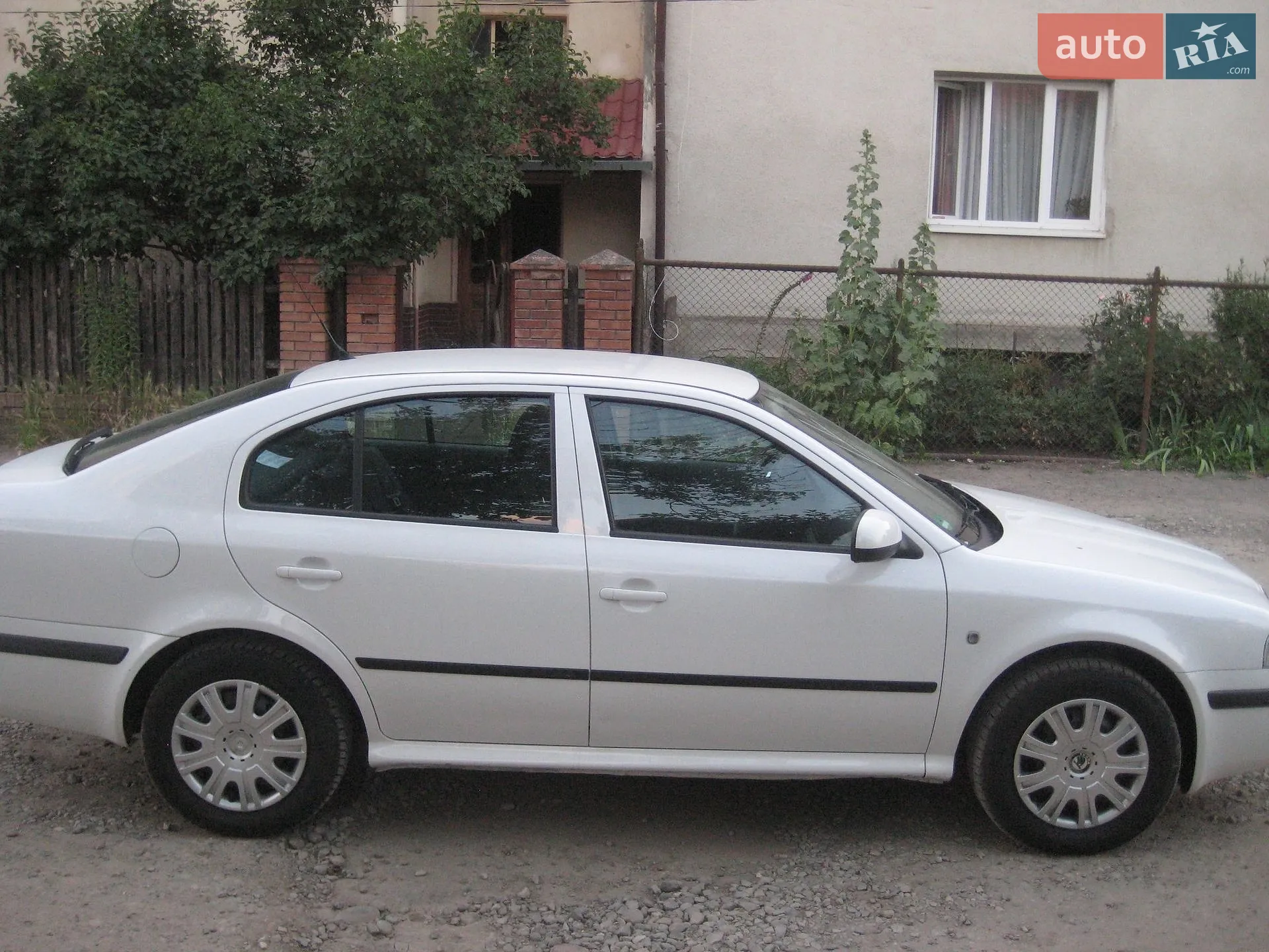 Skoda Octavia 2009 VIN TMBDX21U1A8835229 фото оголошення 7 з 21