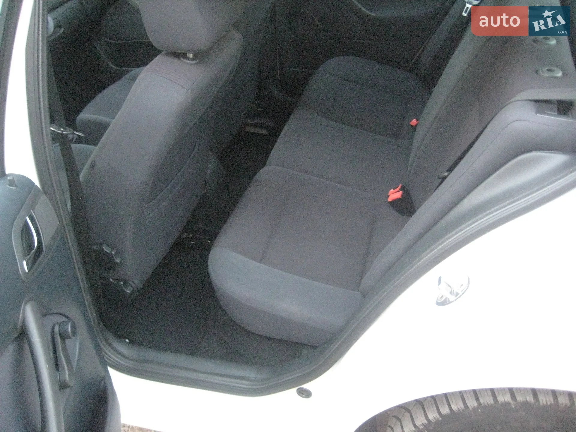 Skoda Octavia 2009 VIN TMBDX21U1A8835229 фото оголошення 13 з 21