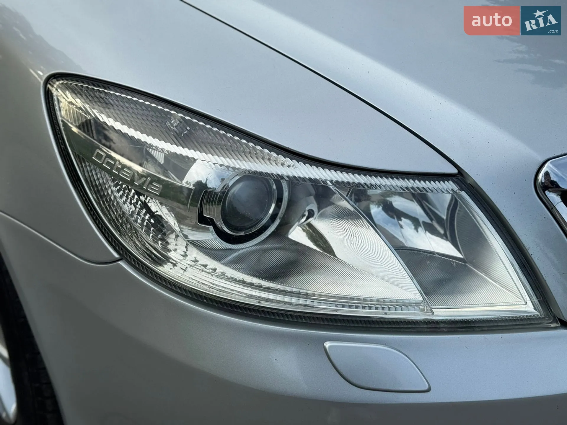 Skoda Octavia 2012 VIN TMBHT61Z6D2043469 фото оголошення 4 з 5