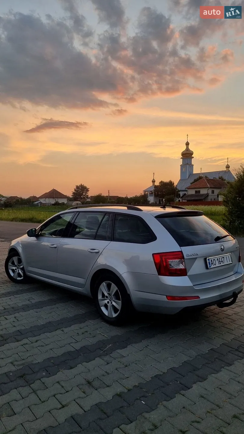 2015 Skoda Octavia - фото 1