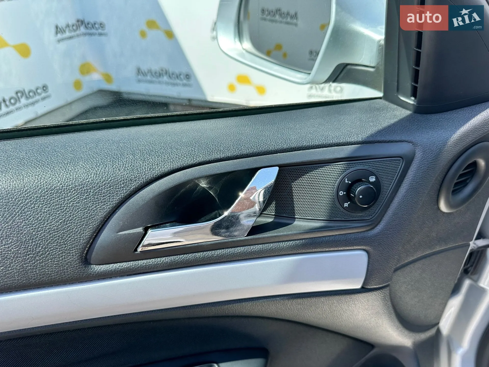 2011 Skoda Octavia - мініатюра 41