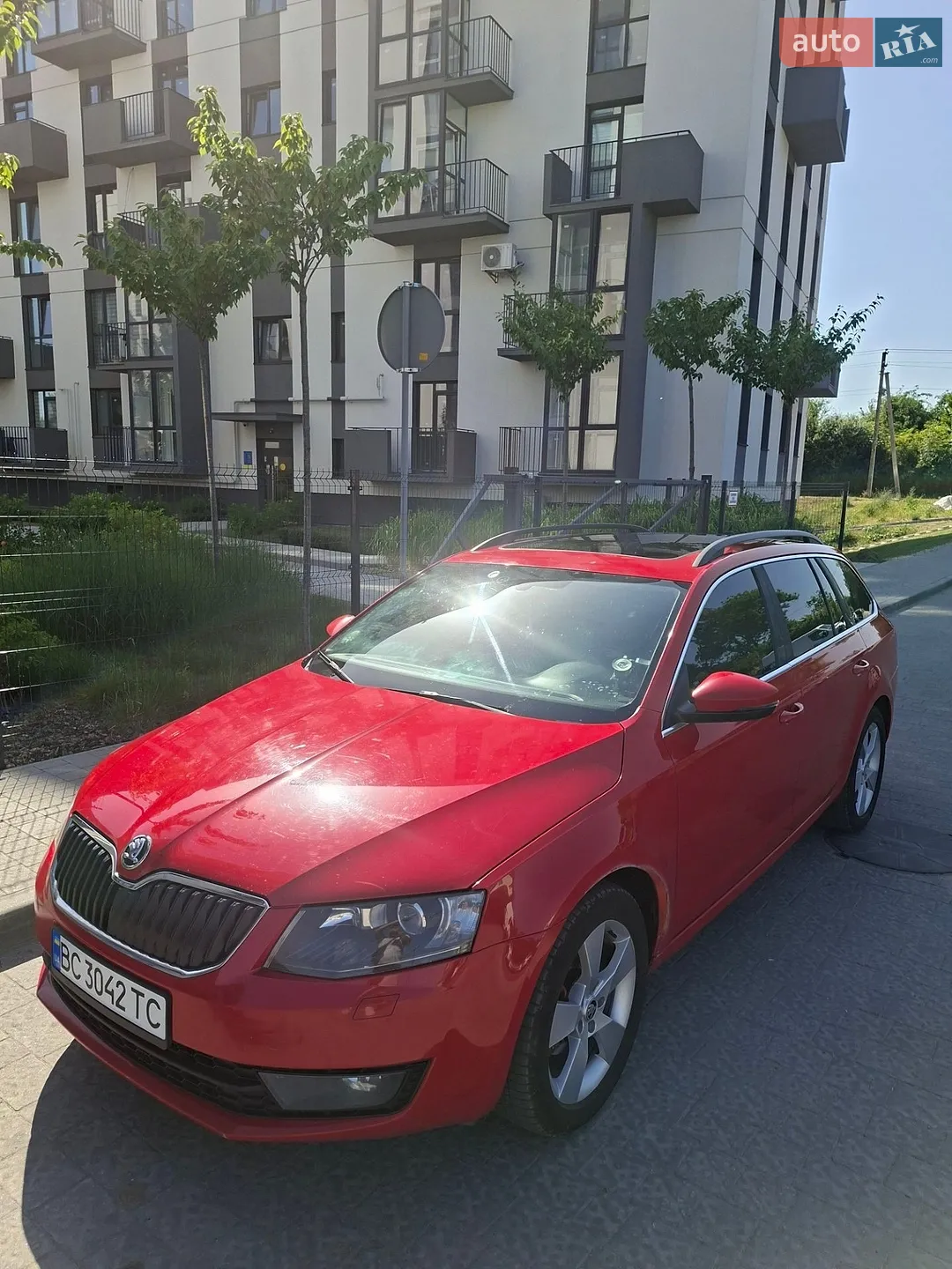 2014 Skoda Octavia - мініатюра 2