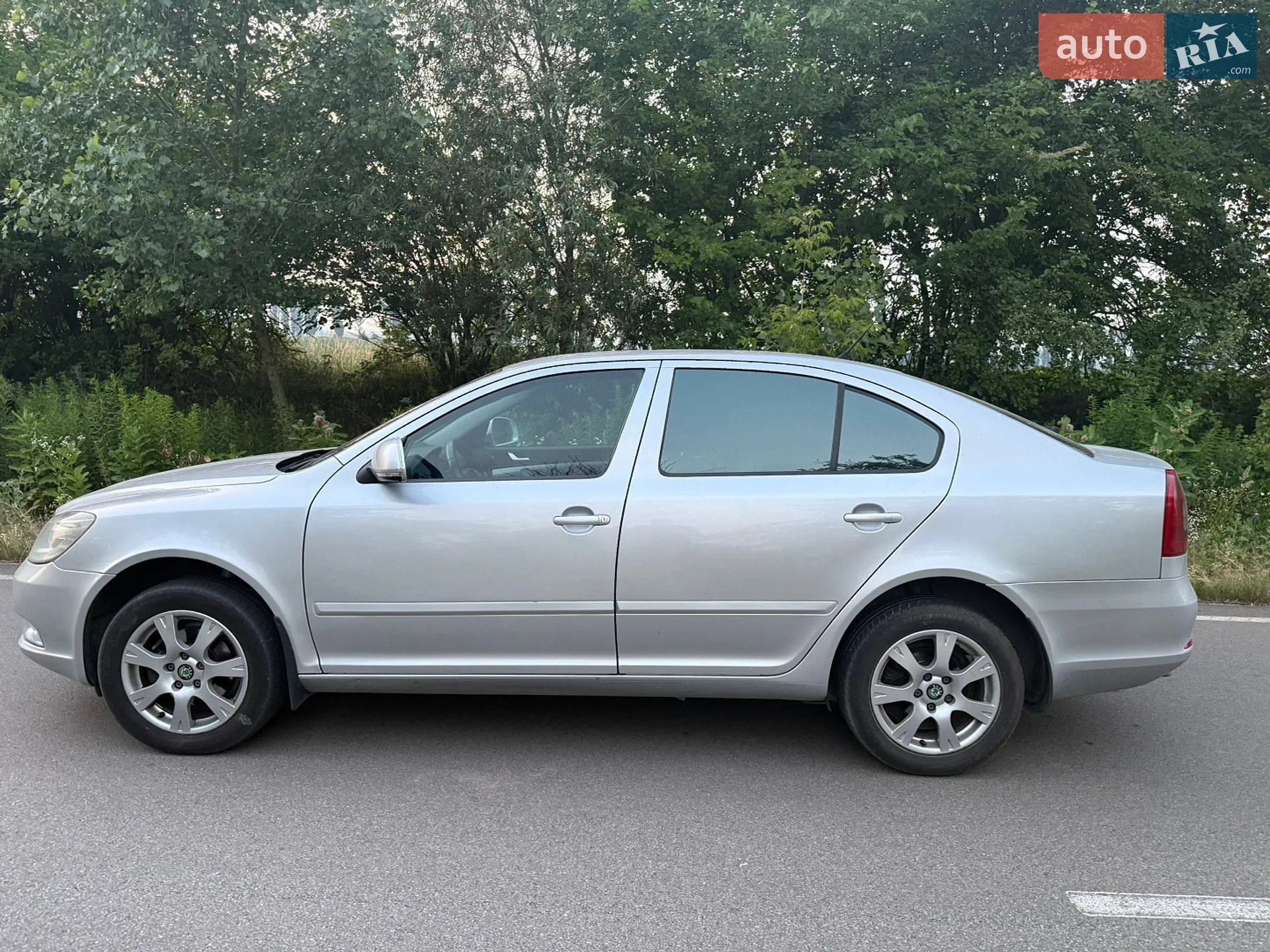 2010 Skoda Octavia - мініатюра 8