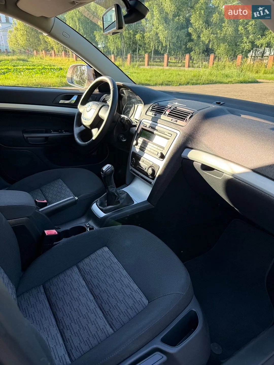 2011 Skoda Octavia - мініатюра 40