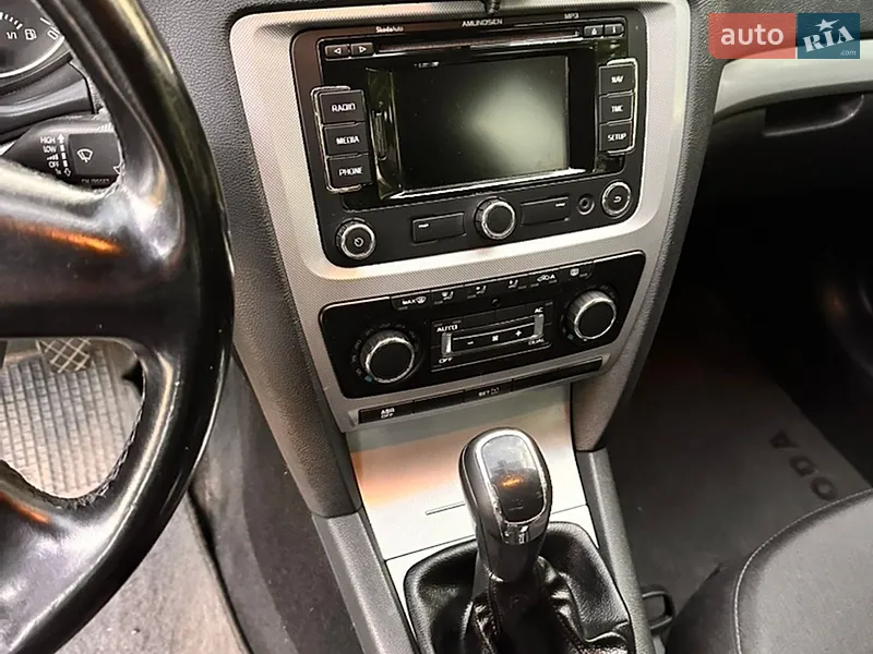 Skoda Octavia 2011 VIN TMBGJ61Z6B2099264 фото оголошення 21 з 54