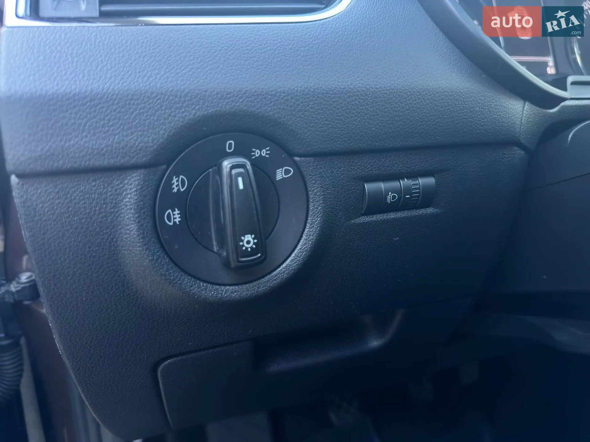 2014 Skoda Octavia - мініатюра 20