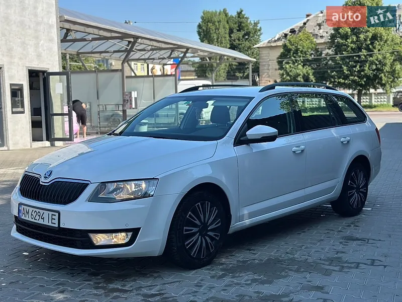 Skoda Octavia 2016 VIN TMBJG7NEXH0141926 фото оголошення 2 з 37