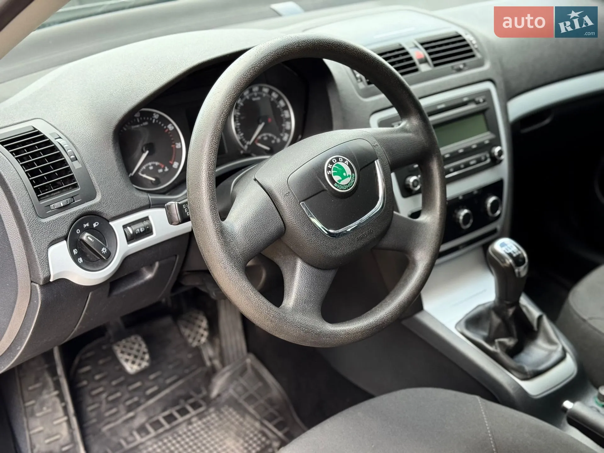 2011 Skoda Octavia - мініатюра 33
