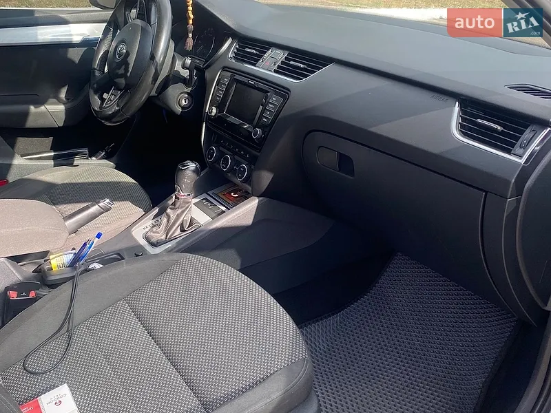 Skoda Octavia 2013 VIN TMBJG7NEXD0026995 фото оголошення 6 з 46