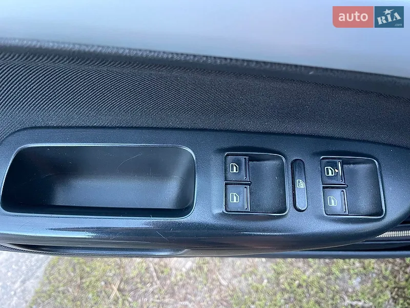 Skoda Octavia 2011 VIN TMBHK61Z7C8009362 фото оголошення 14 з 63