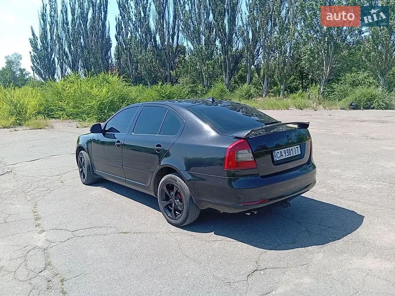 Skoda Octavia 2012 VIN TMBBK41Z0CB155566 фото оголошення 3 з 40