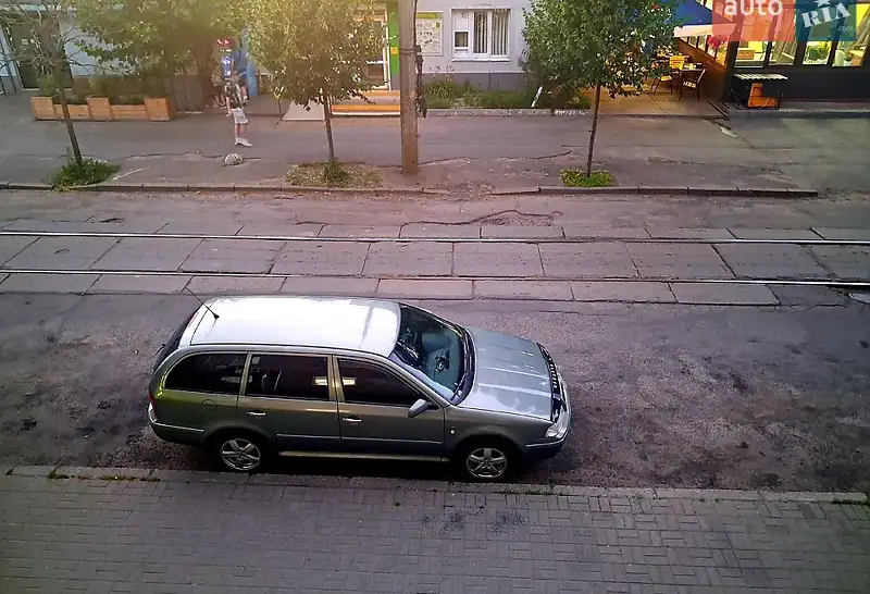 Skoda Octavia 2001 VIN TMBGE41UX22547874 фото оголошення 7 з 46