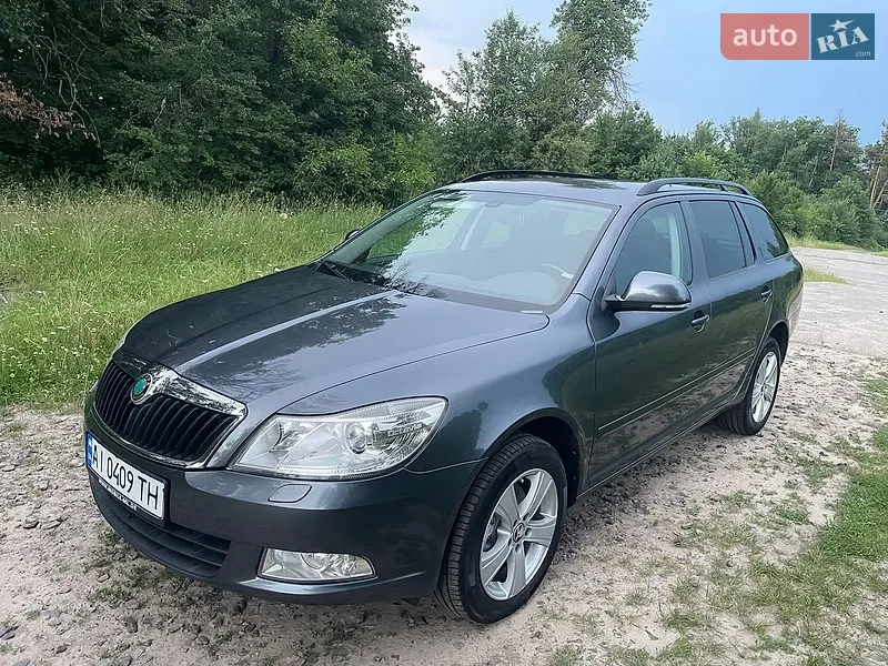 Skoda Octavia 2010 VIN TMBKE61Z2B2082900 фото оголошення 10 з 52