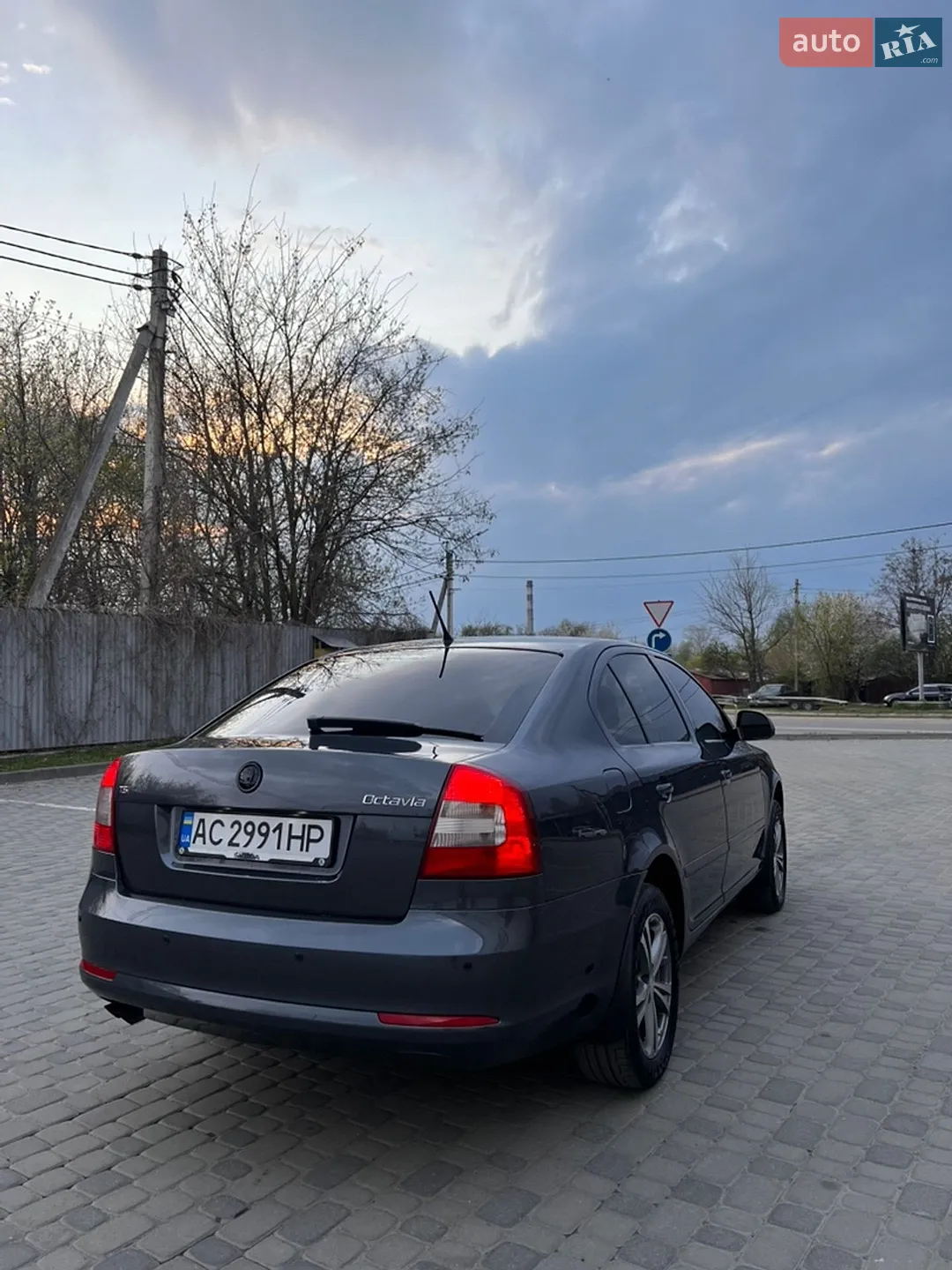 2011 Skoda Octavia - мініатюра 9