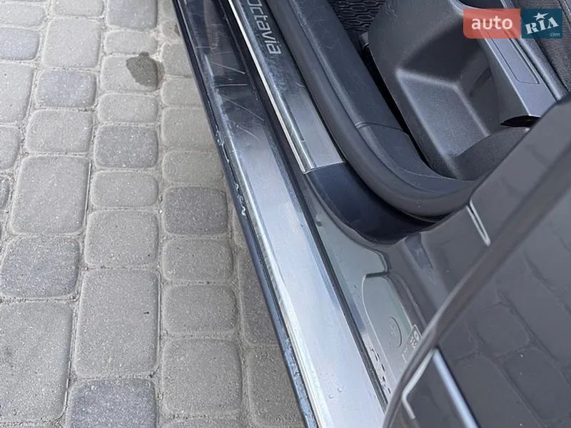 Skoda Octavia 2011 VIN Y6UCK41Z7BB154076 фото оголошення 25 з 73