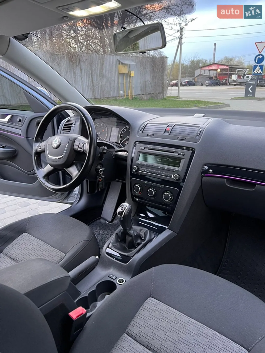 Skoda Octavia 2011 VIN Y6UCK41Z7BB154076 фото оголошення 30 з 34