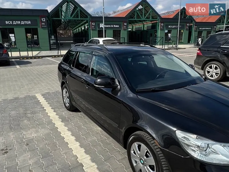 Skoda Octavia 2012 VIN TMBHT61Z3C2146623 фото оголошення 3 з 49
