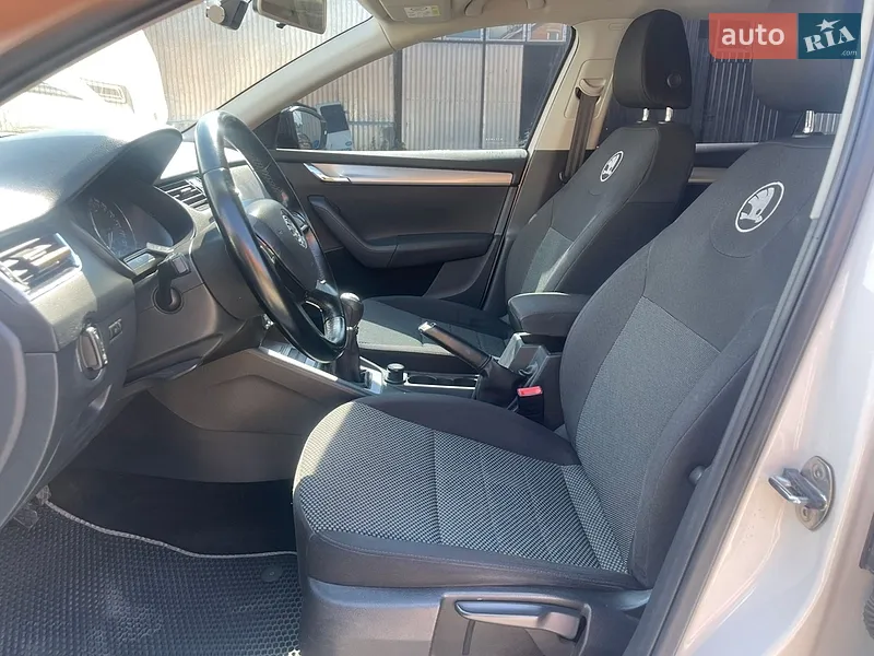 Skoda Octavia 2014 VIN TMBJG7NE8E0156002 фото оголошення 9 з 54