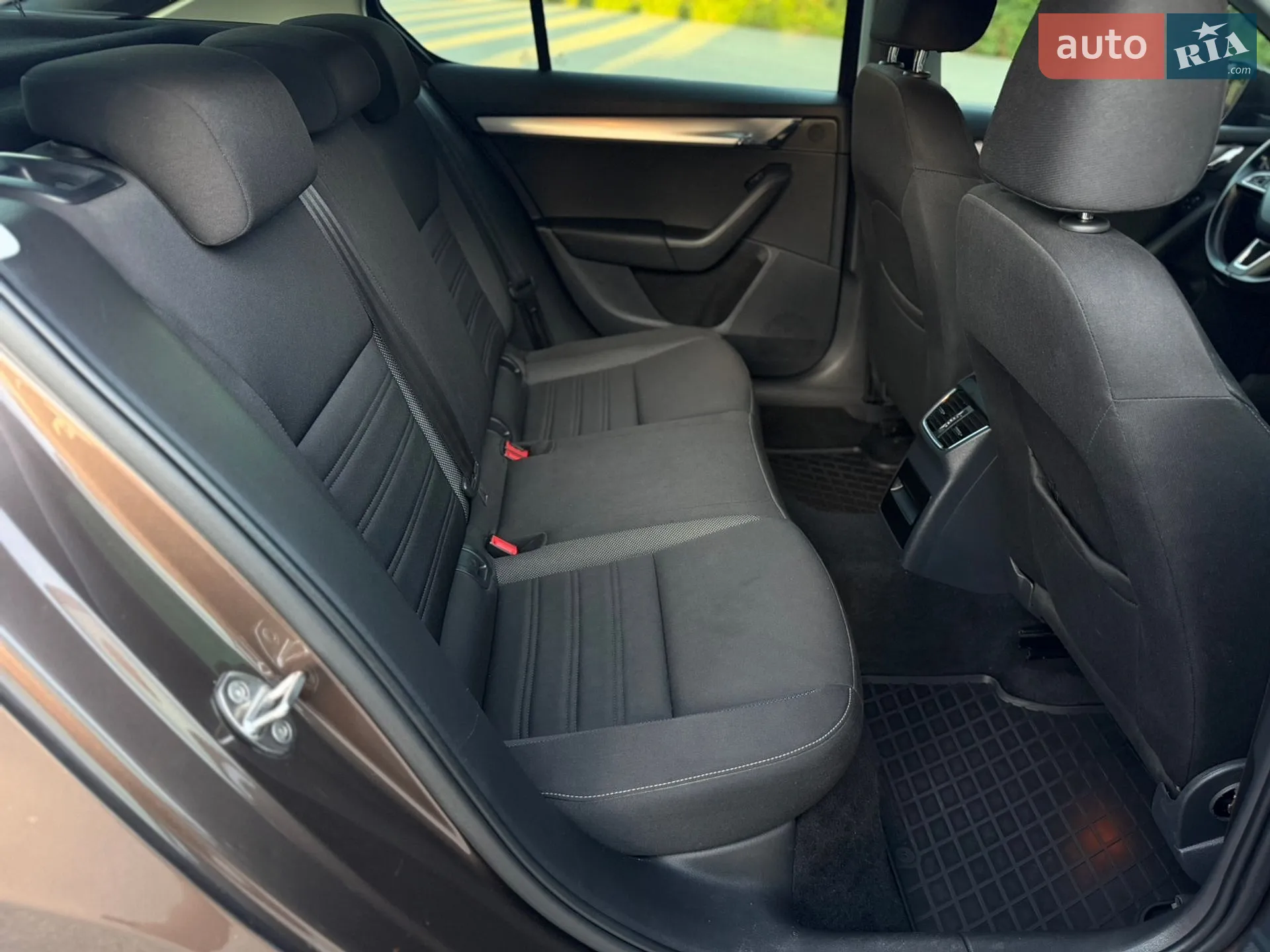2017 Skoda Octavia - мініатюра 21