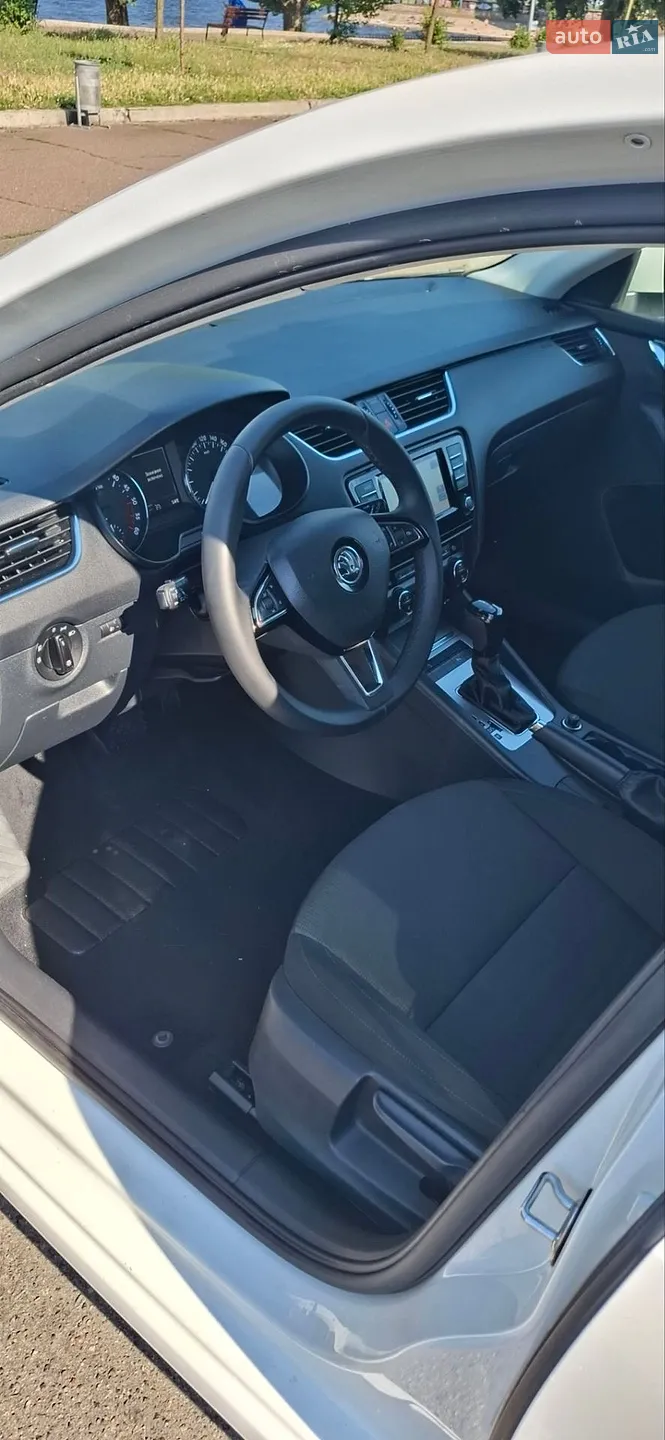2016 Skoda Octavia - мініатюра 21