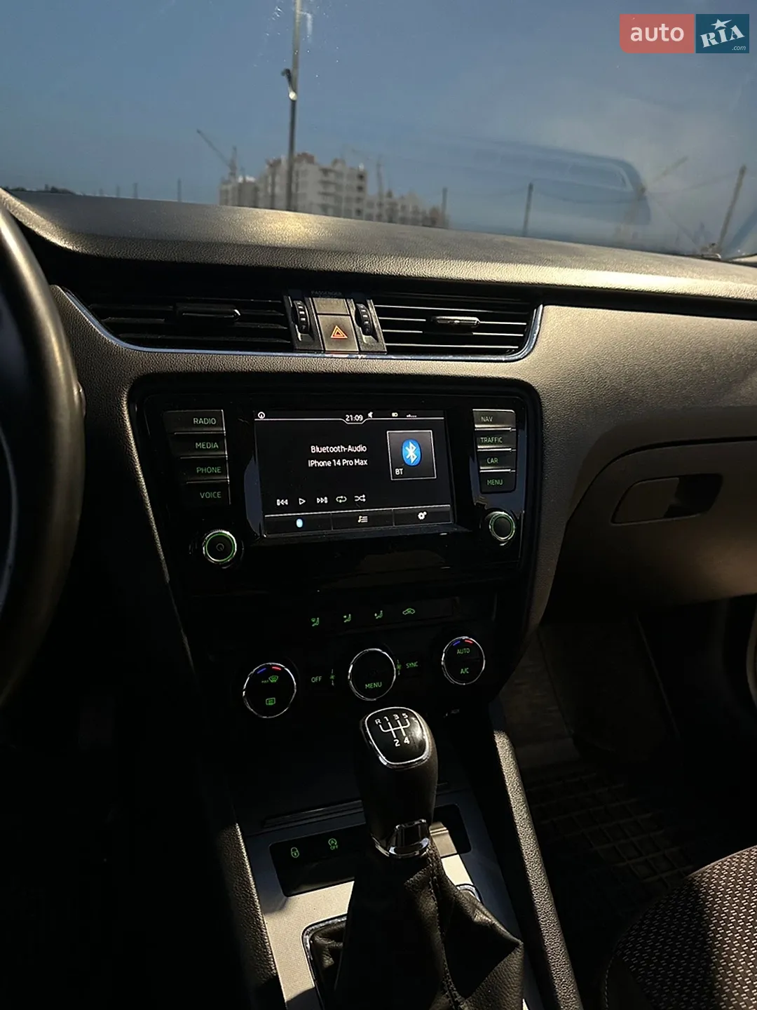 2016 Skoda Octavia - мініатюра 39
