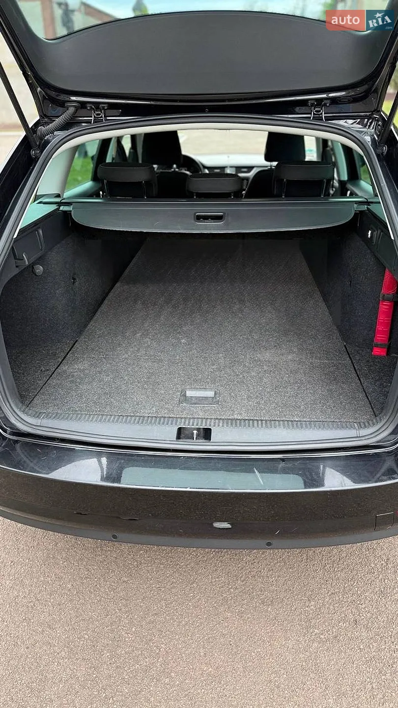 2017 Skoda Octavia - мініатюра 15