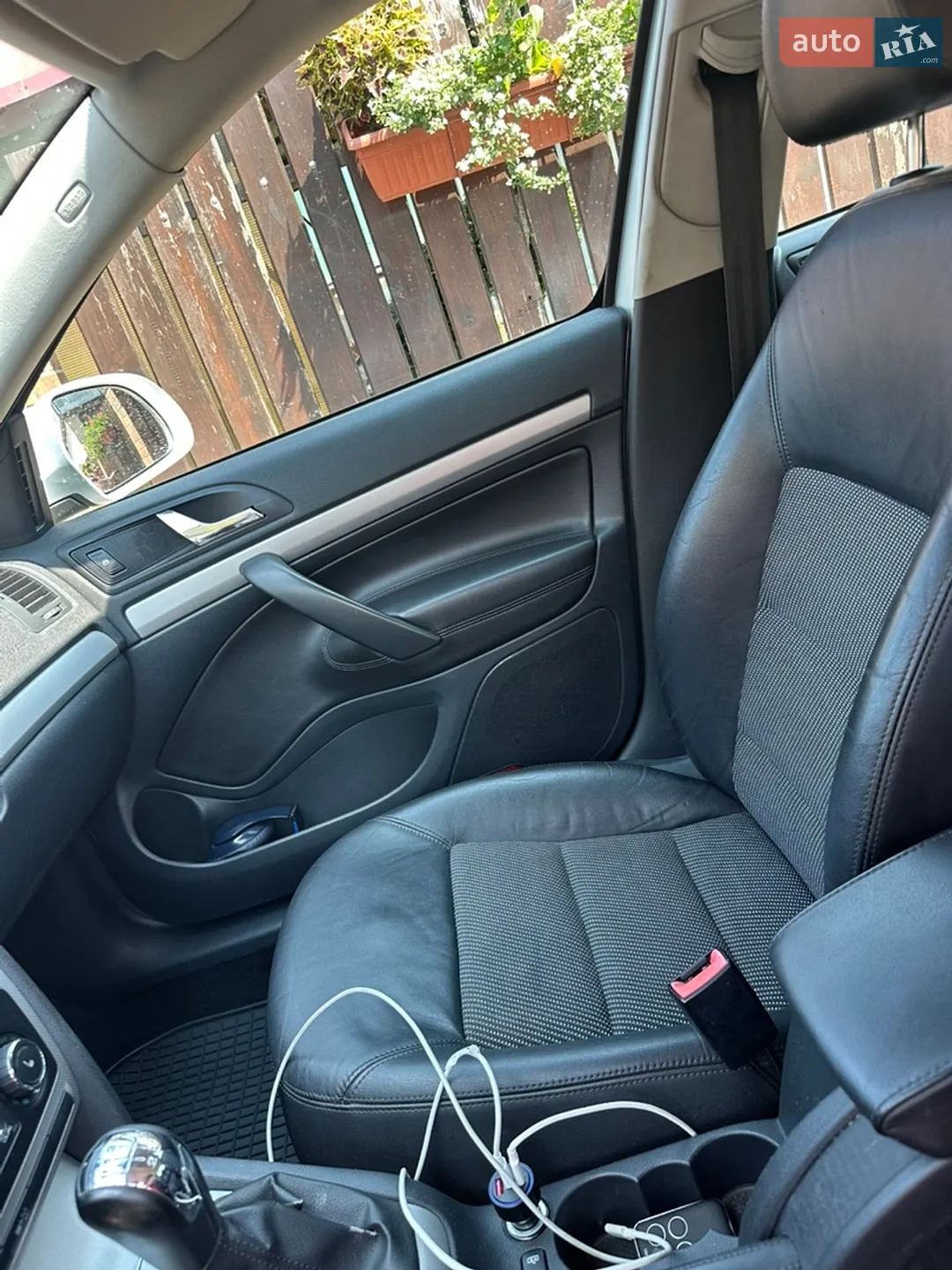 2010 Skoda Octavia - мініатюра 9