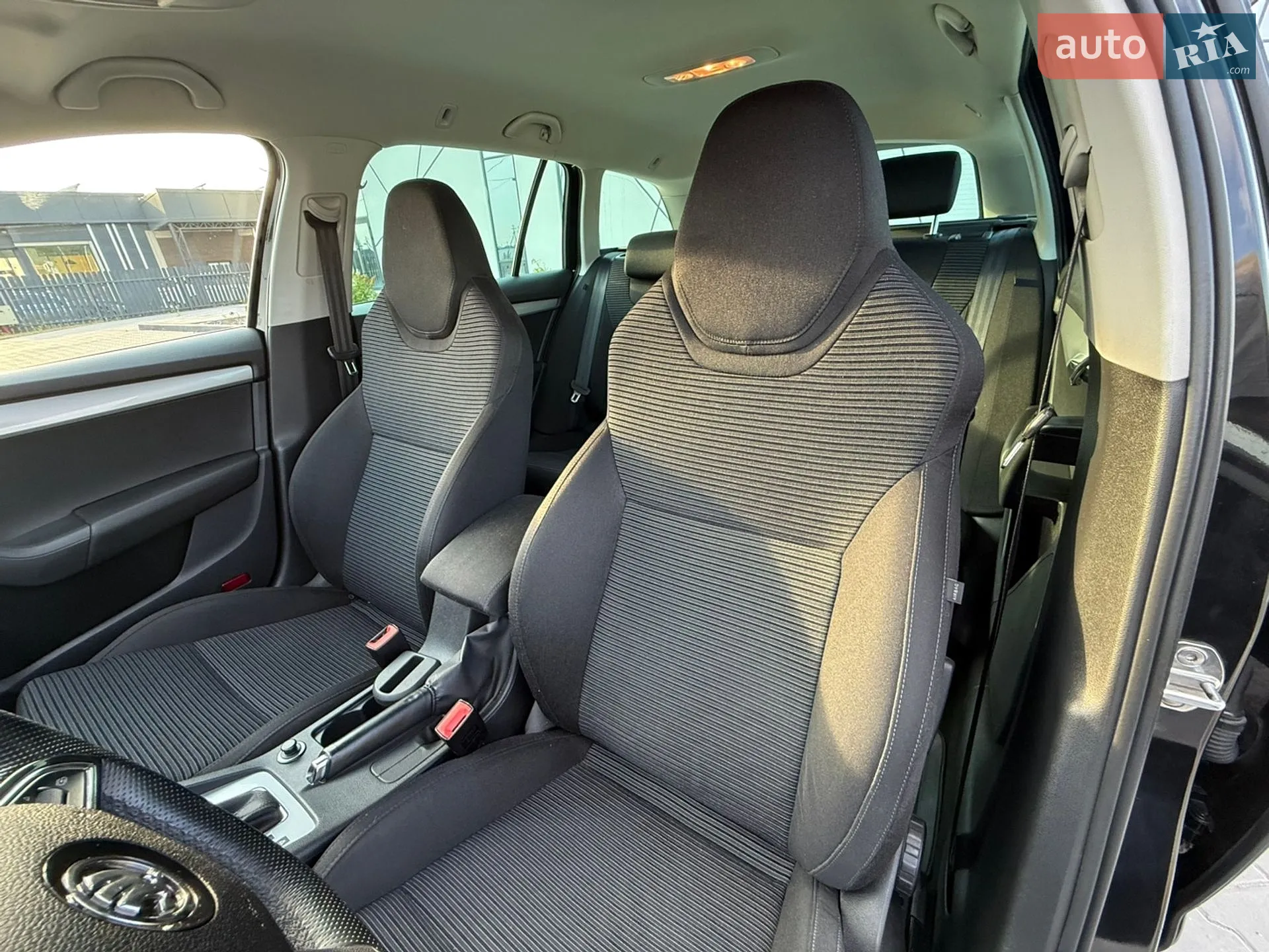 2015 Skoda Octavia - мініатюра 40