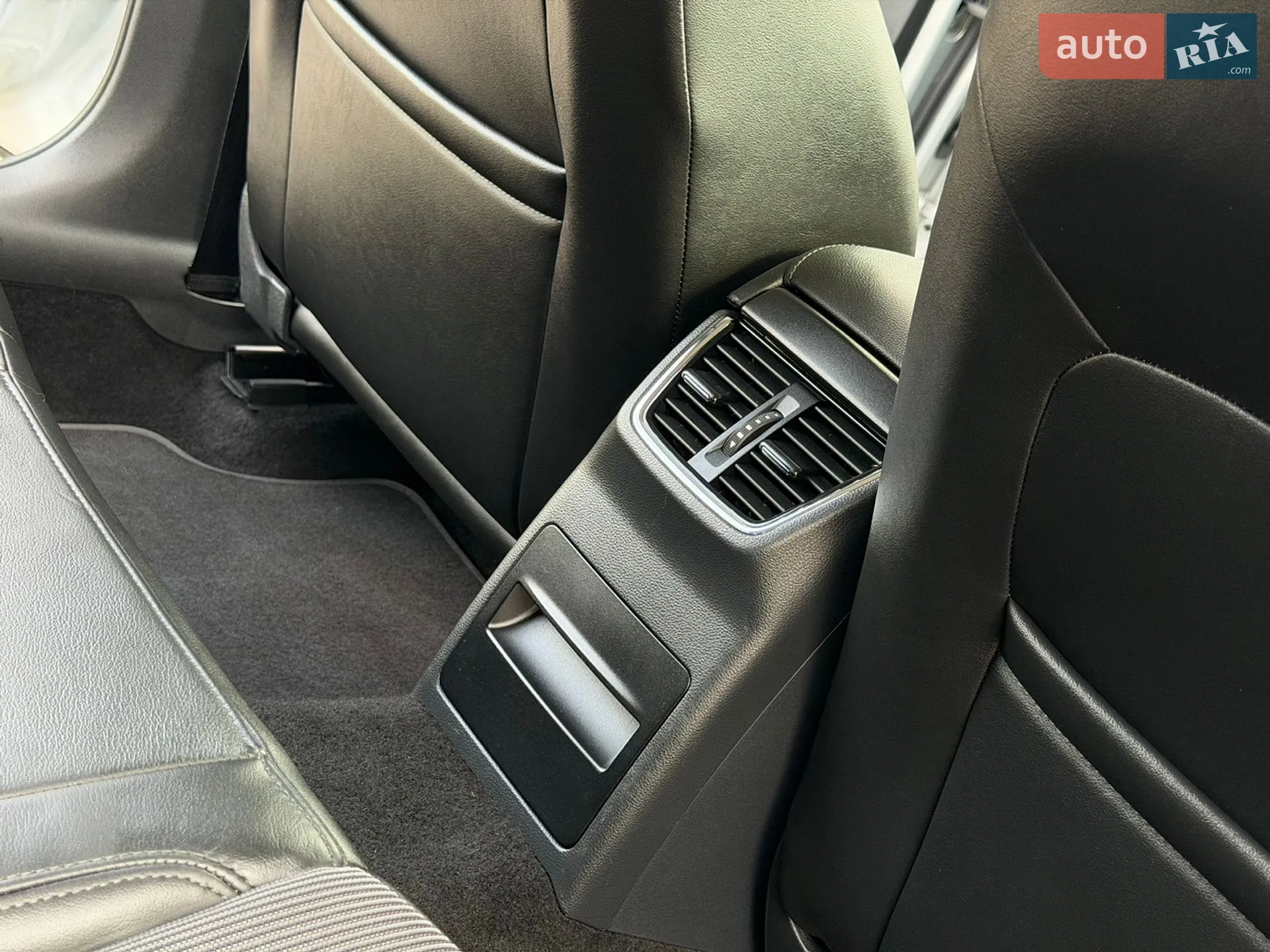 2020 Skoda Octavia - мініатюра 145