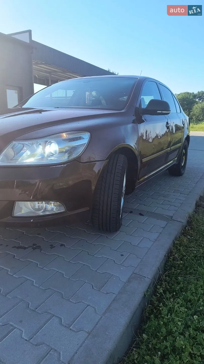 2010 Skoda Octavia - мініатюра 7
