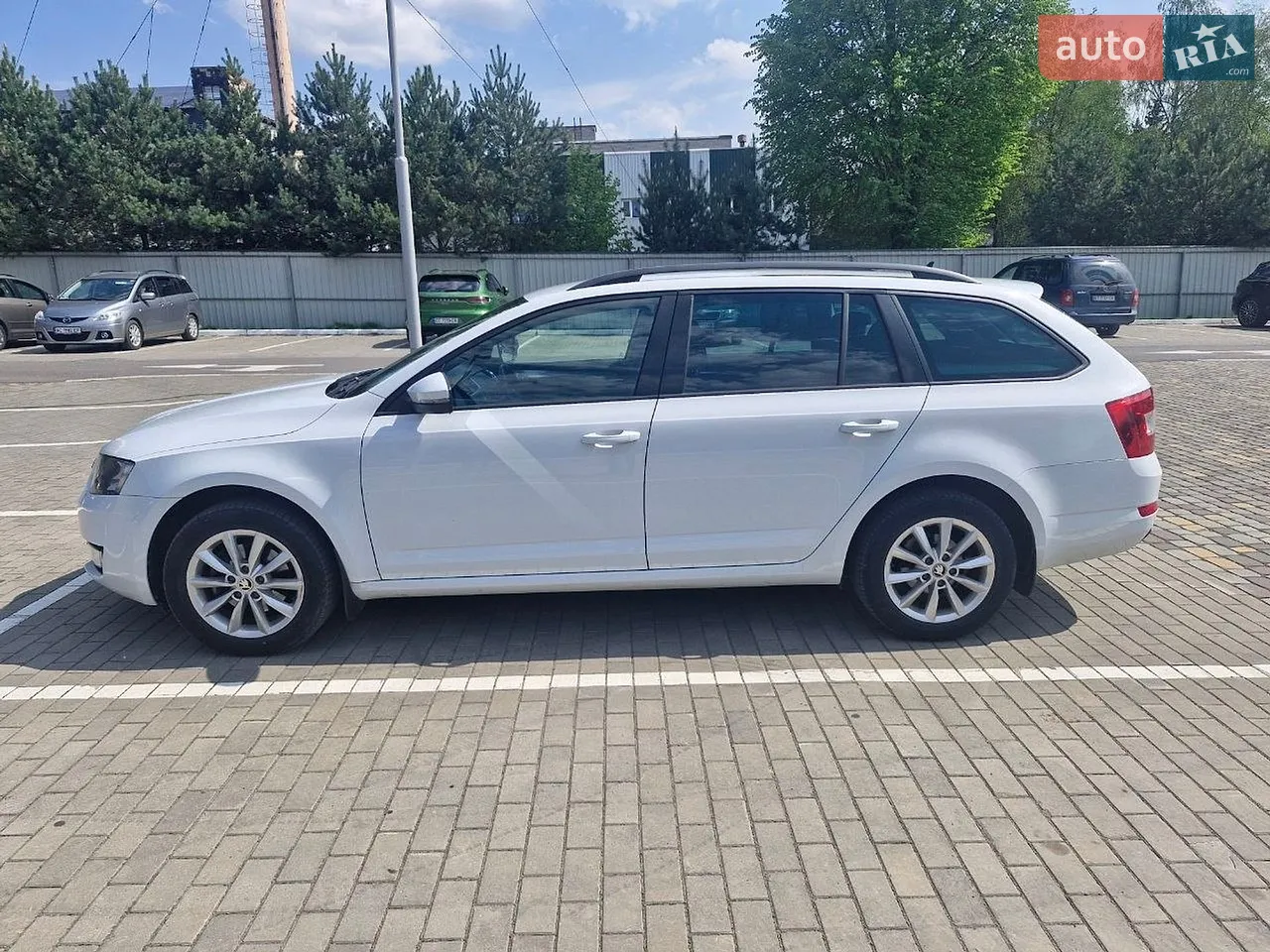 2015 Skoda Octavia - мініатюра 15