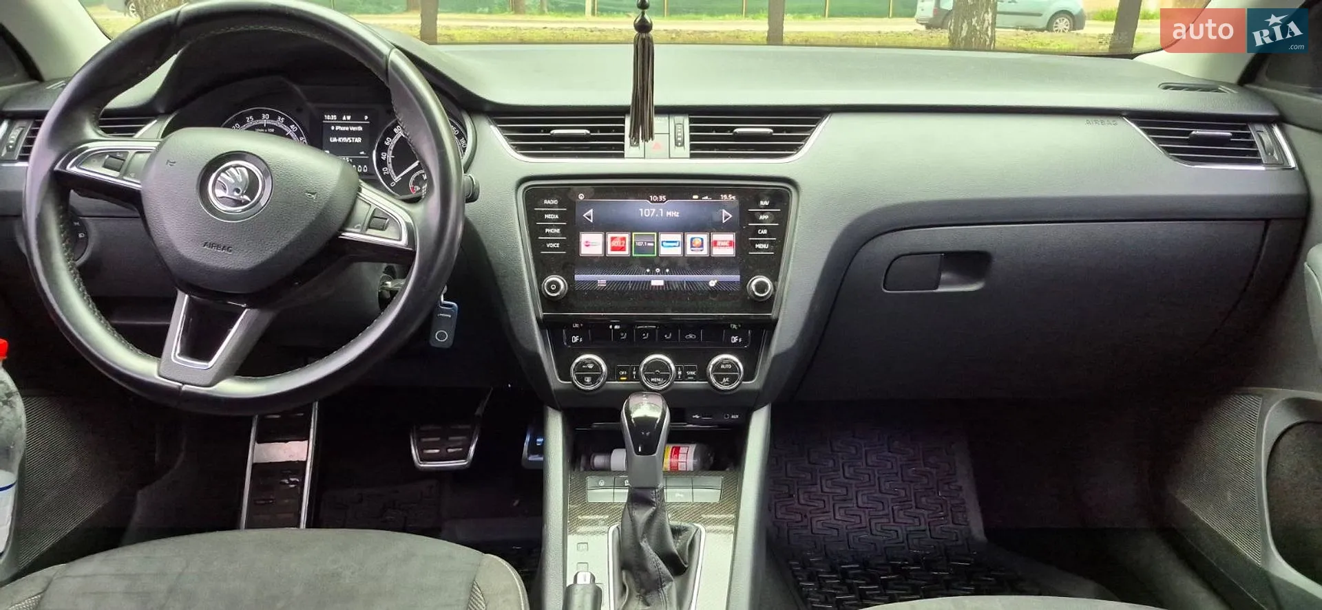 2017 Skoda Octavia - мініатюра 8