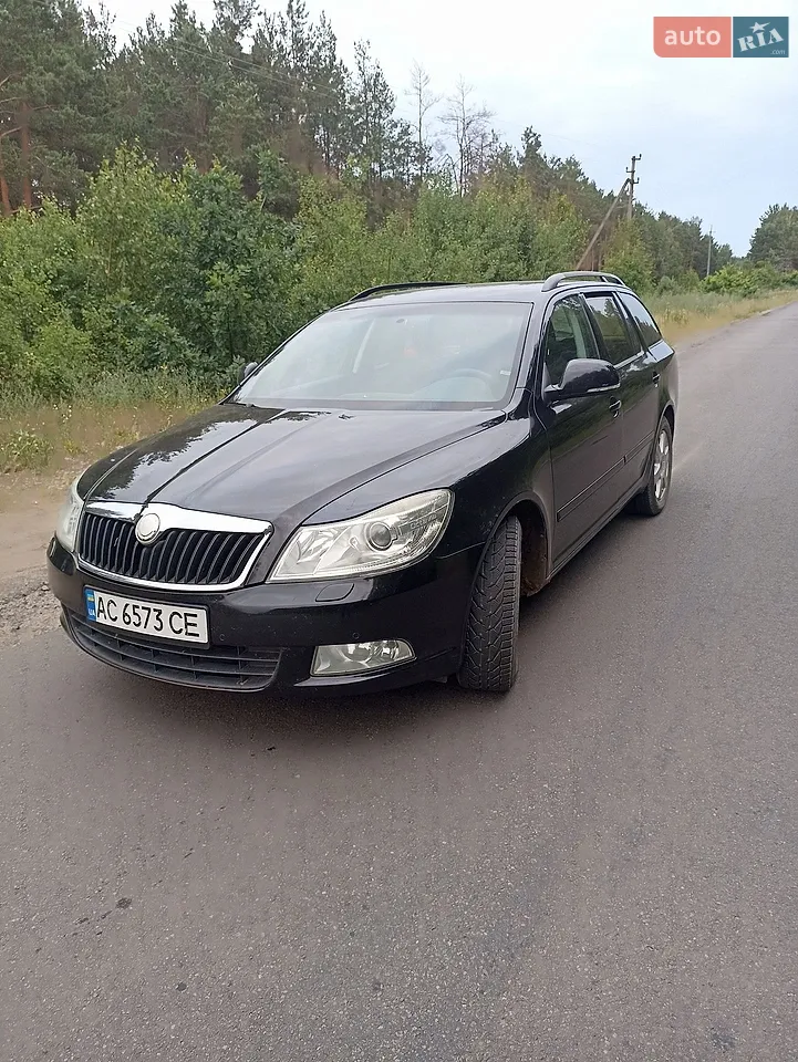 2010 Skoda Octavia - мініатюра 13