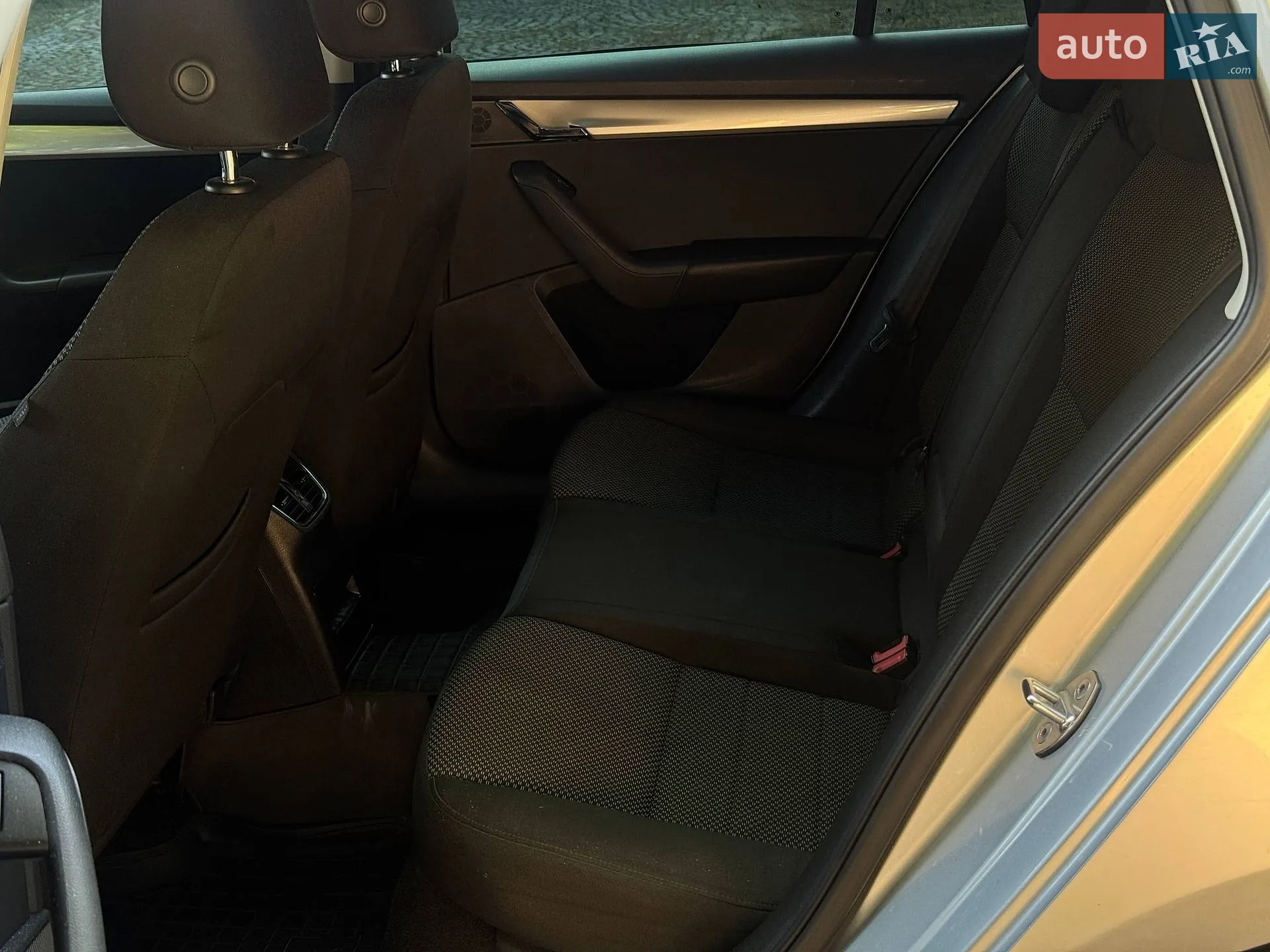 2015 Skoda Octavia - мініатюра 15