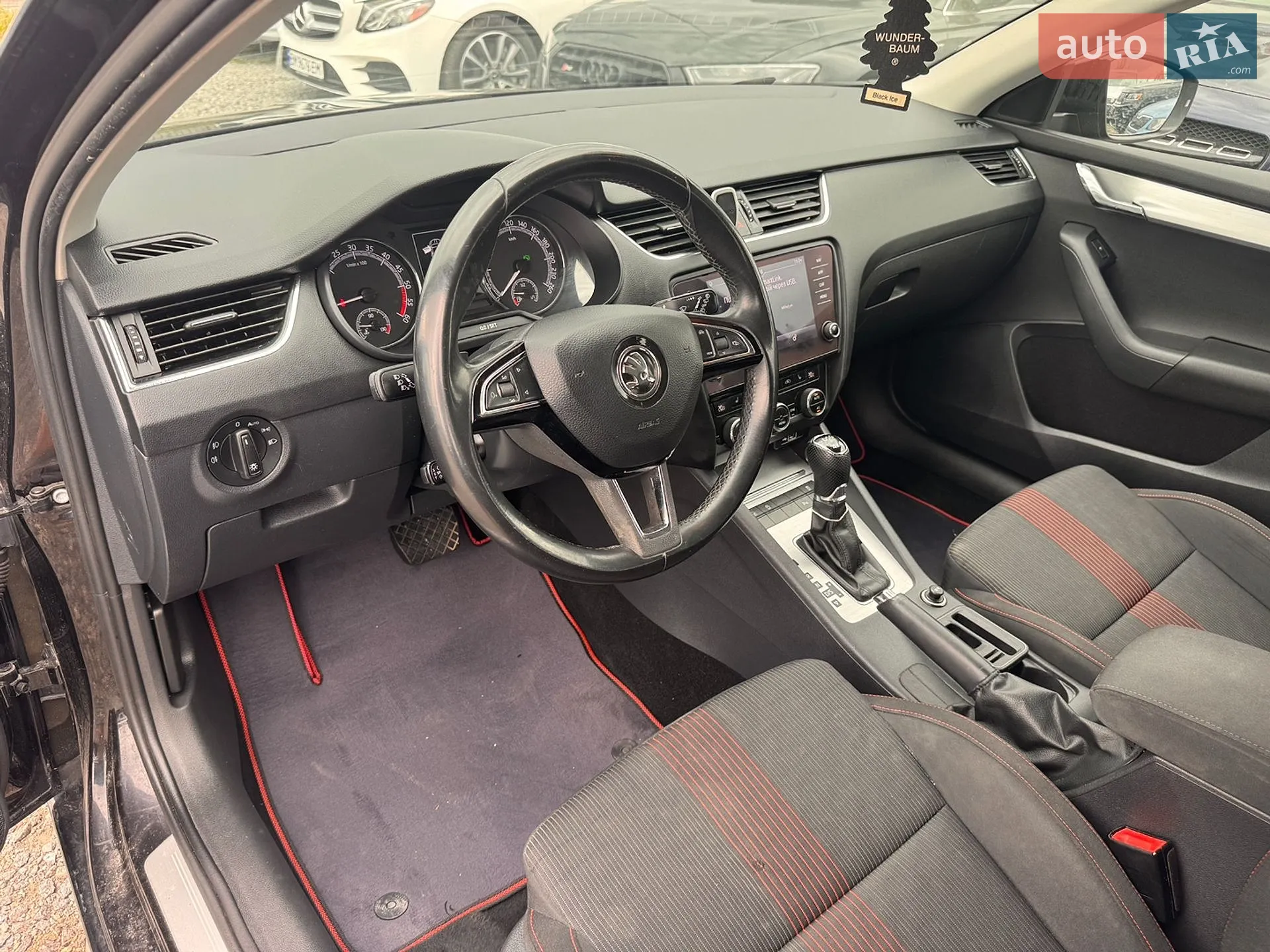 2018 Skoda Octavia - мініатюра 75