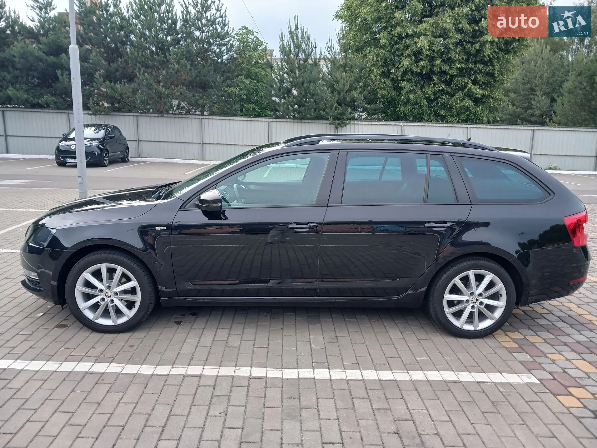 2020 Skoda Octavia - мініатюра 2