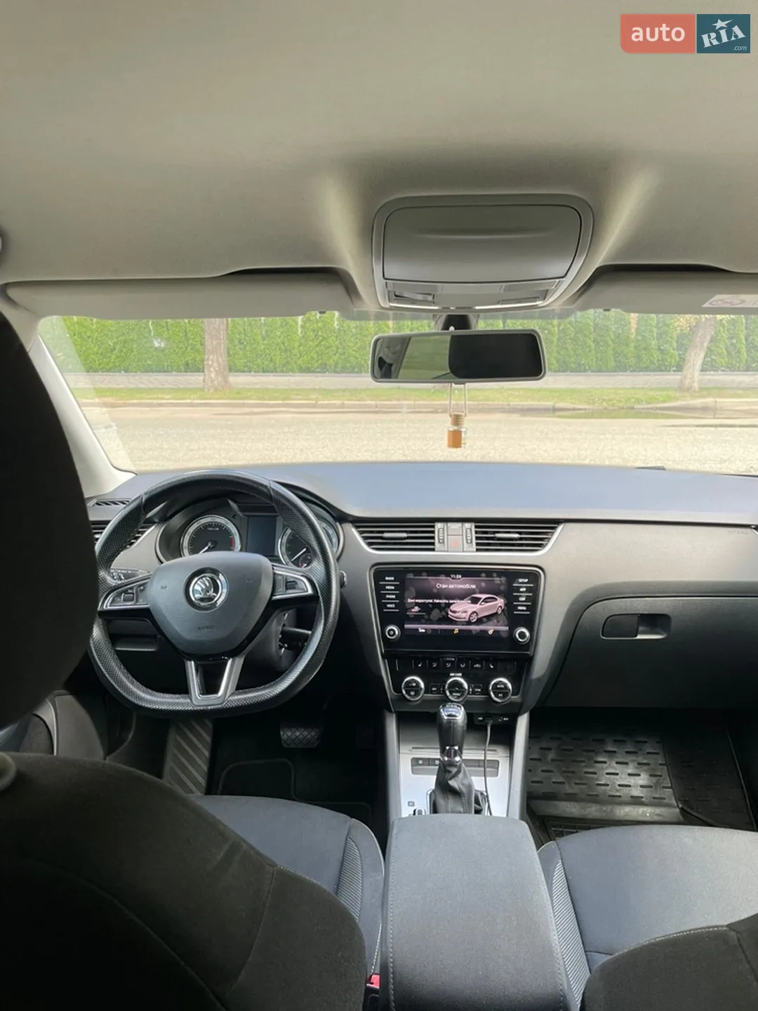 2017 Skoda Octavia - мініатюра 23