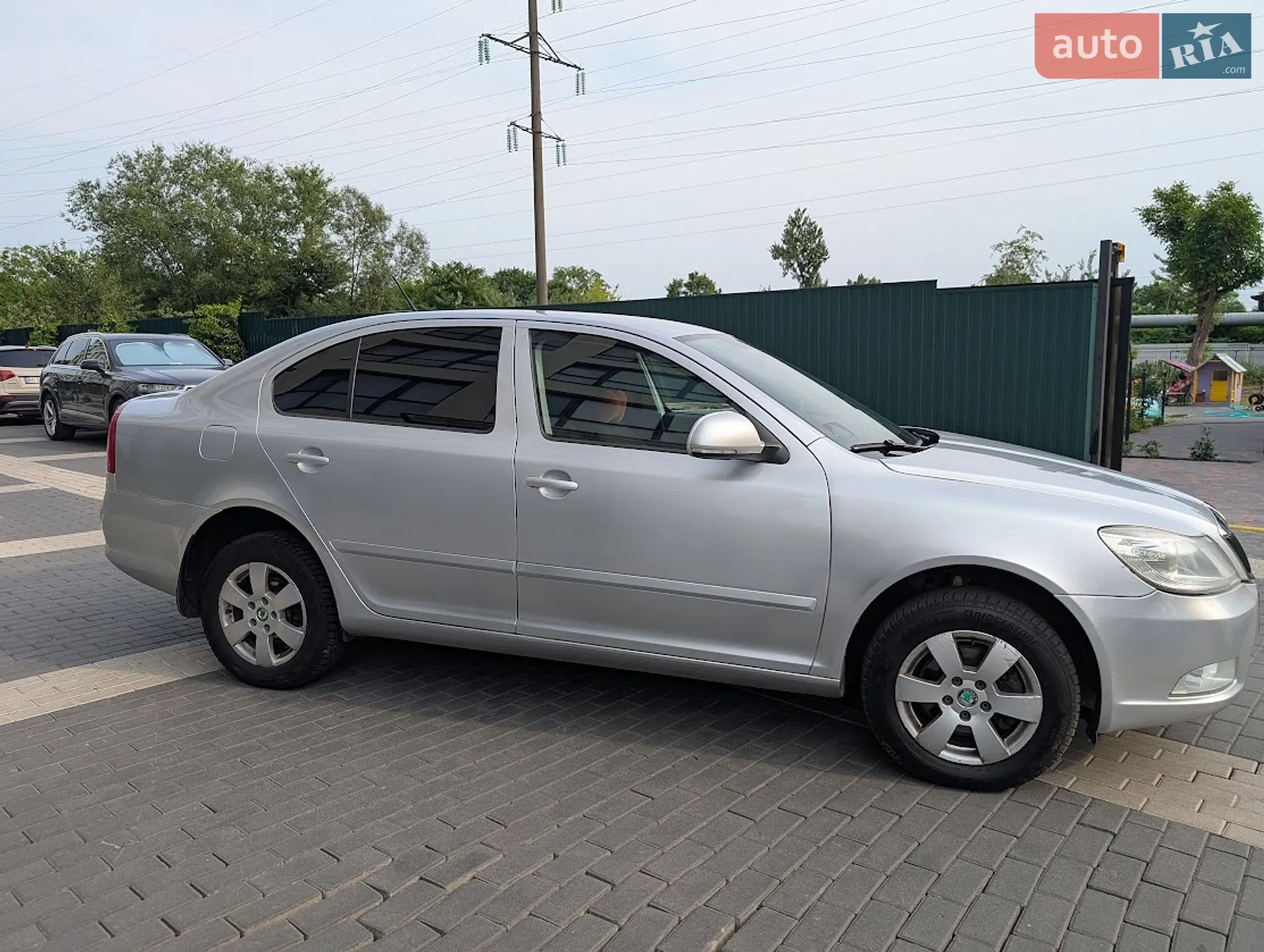 2011 Skoda Octavia - мініатюра 2