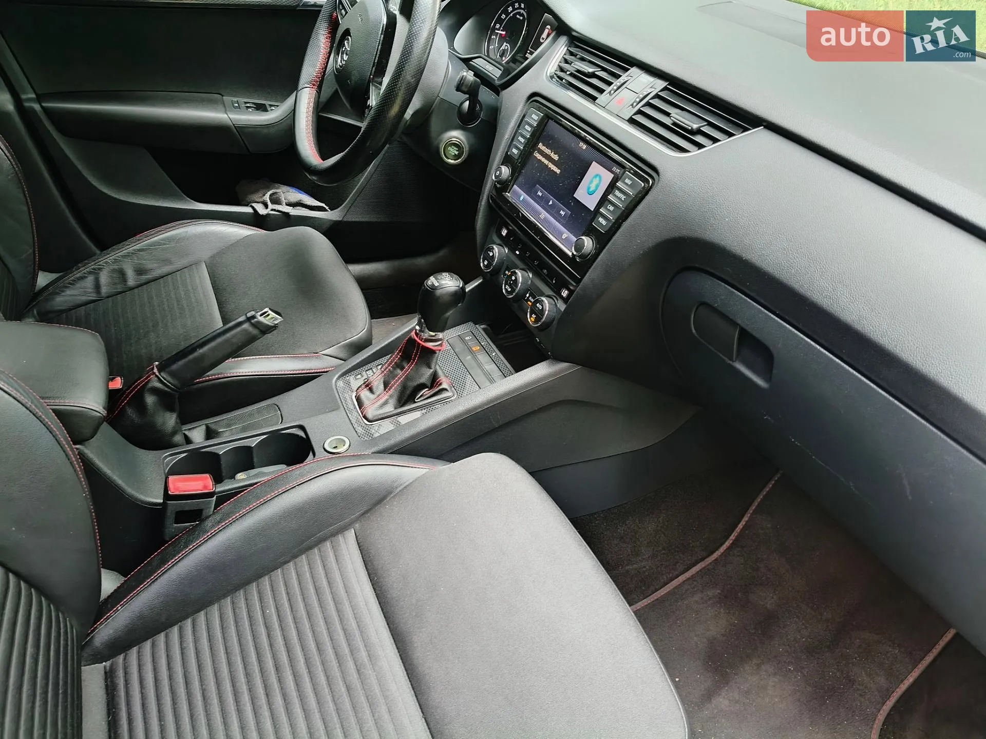 2013 Skoda Octavia - мініатюра 16