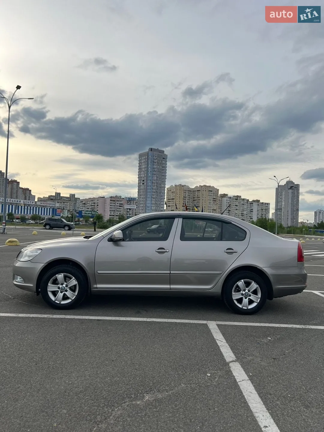 2011 Skoda Octavia - мініатюра 8