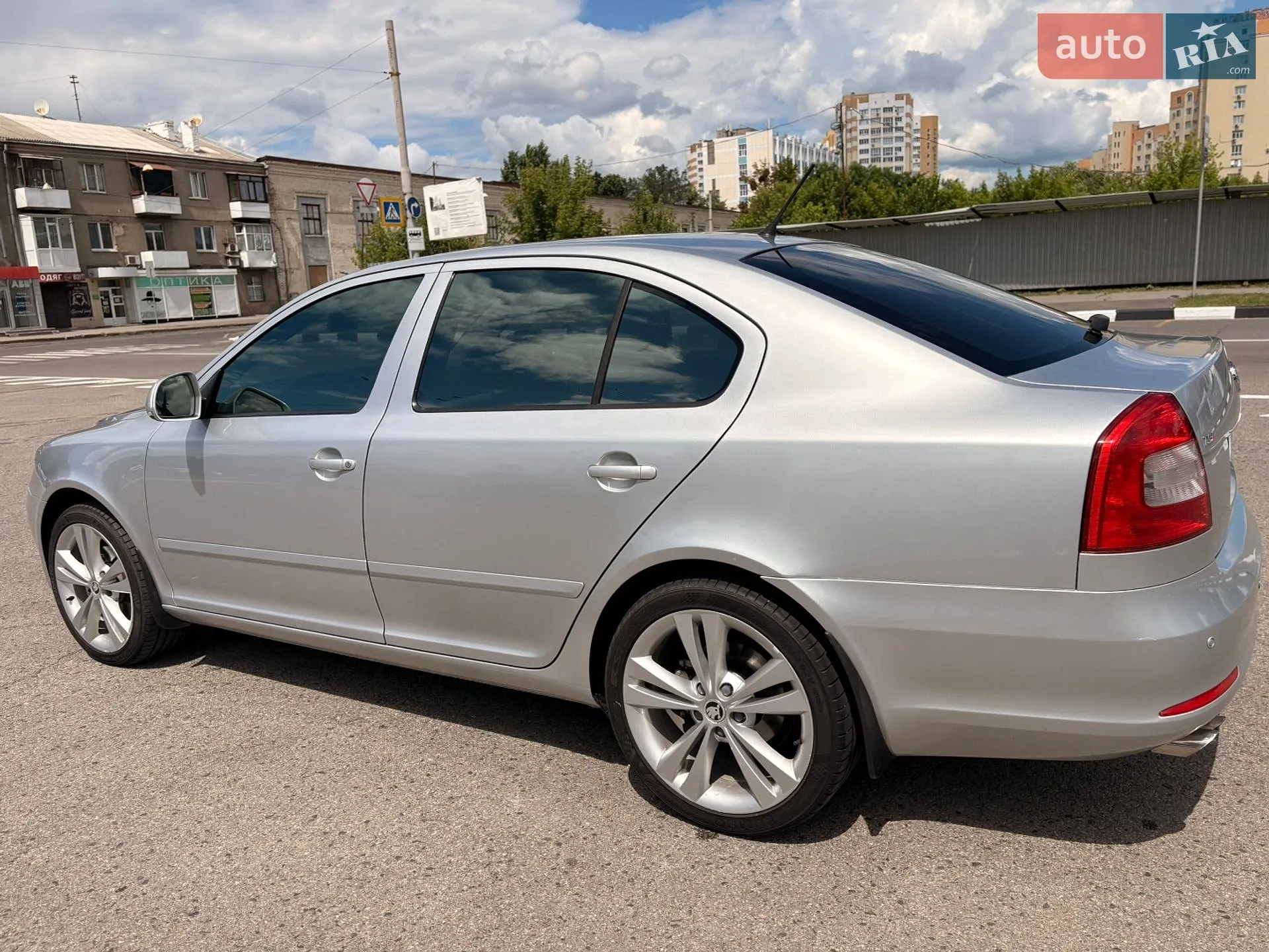 2011 Skoda Octavia - мініатюра 5