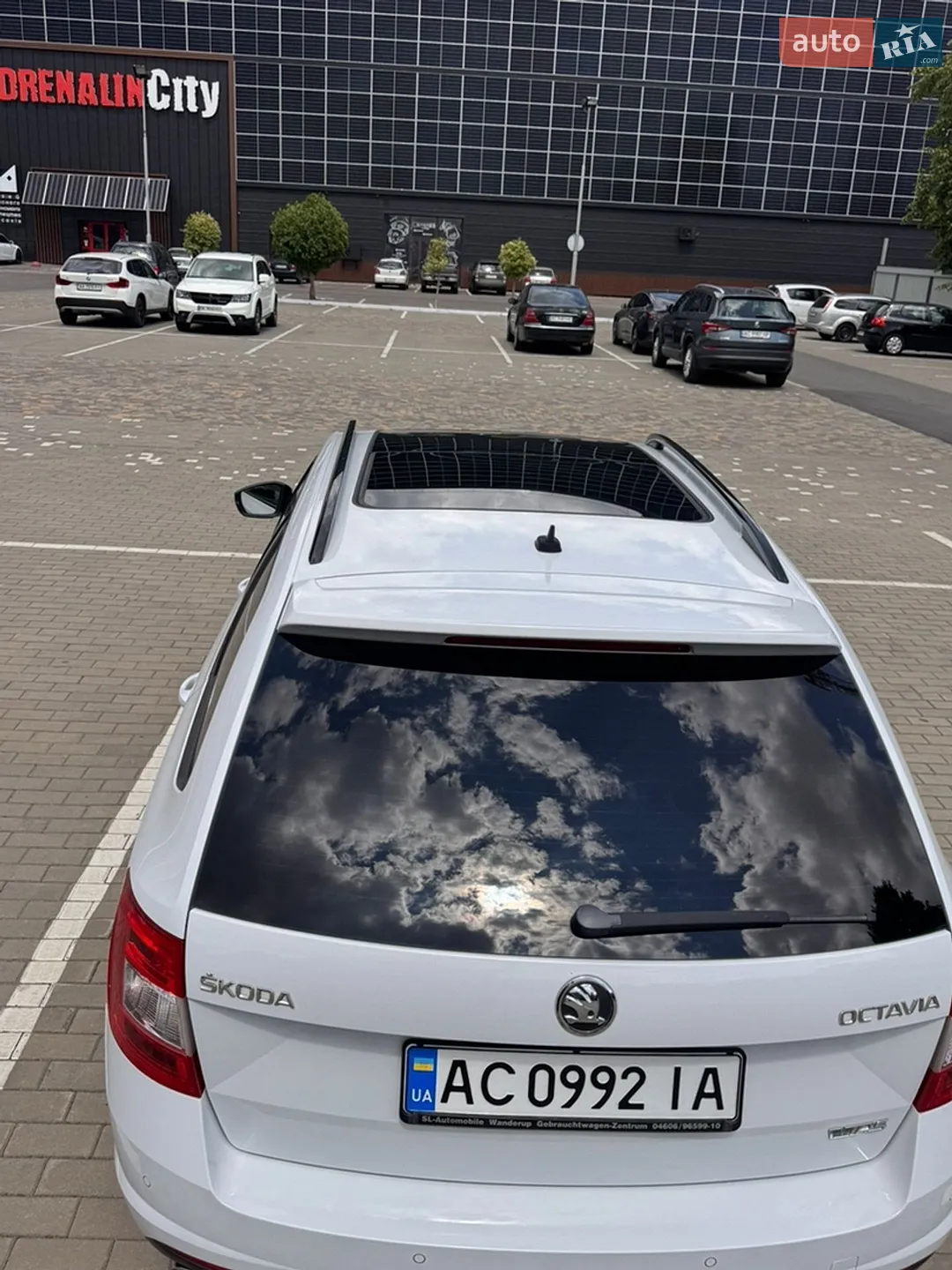 2014 Skoda Octavia - мініатюра 10