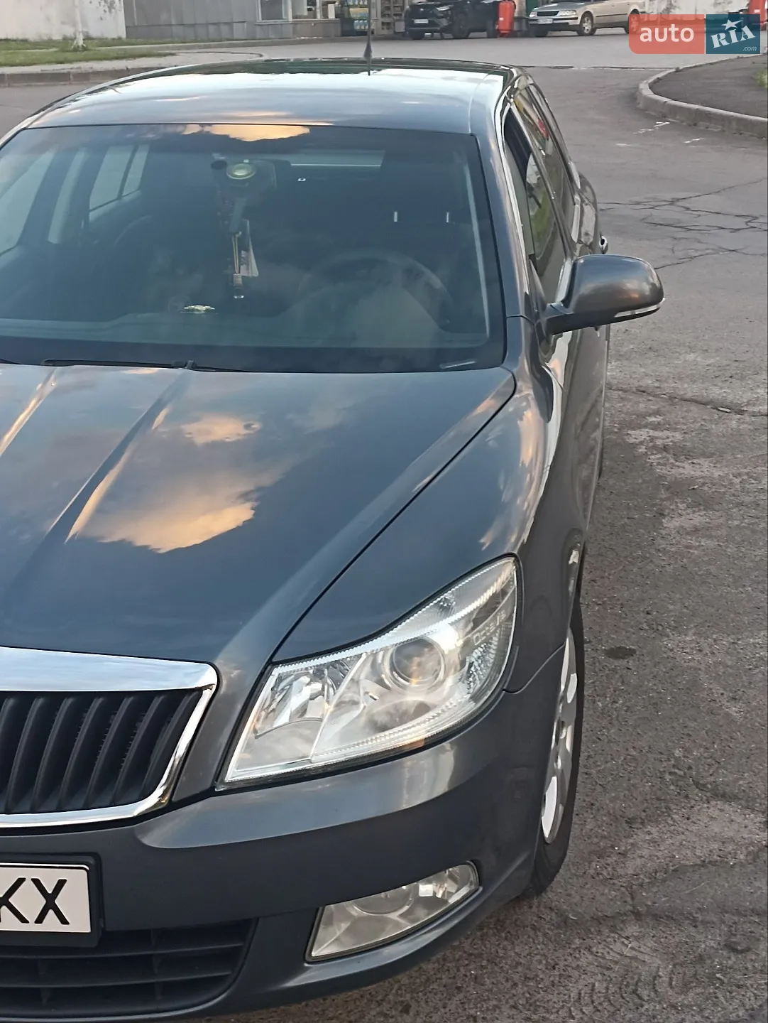 2010 Skoda Octavia - мініатюра 2