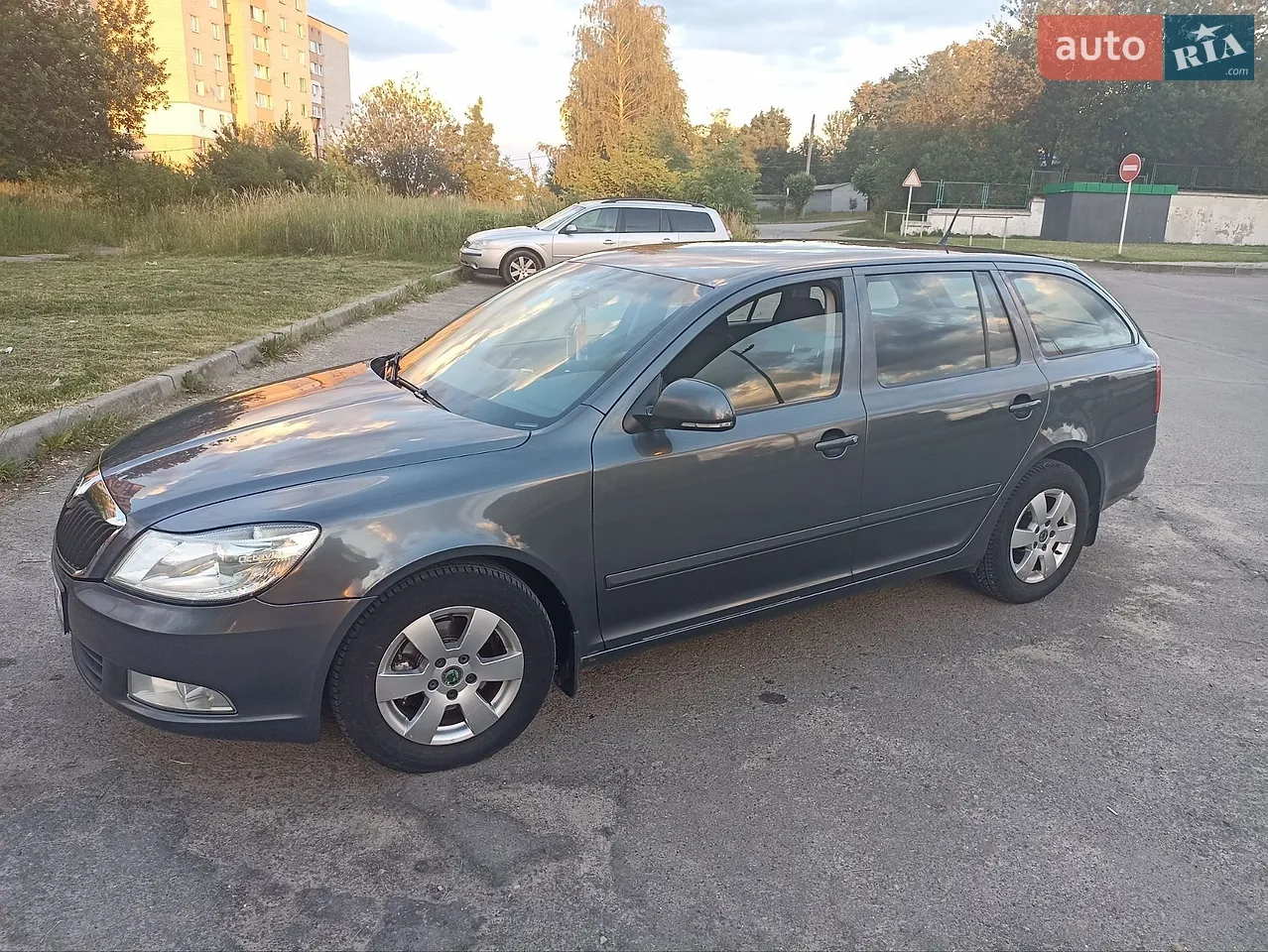 2010 Skoda Octavia - мініатюра 10