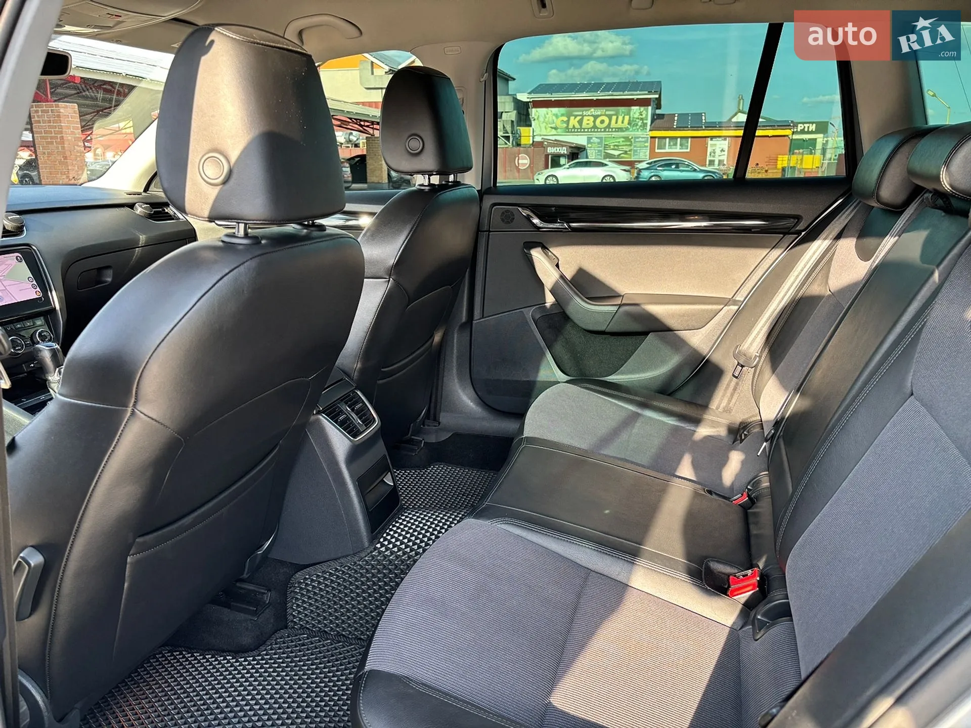 2018 Skoda Octavia - мініатюра 13