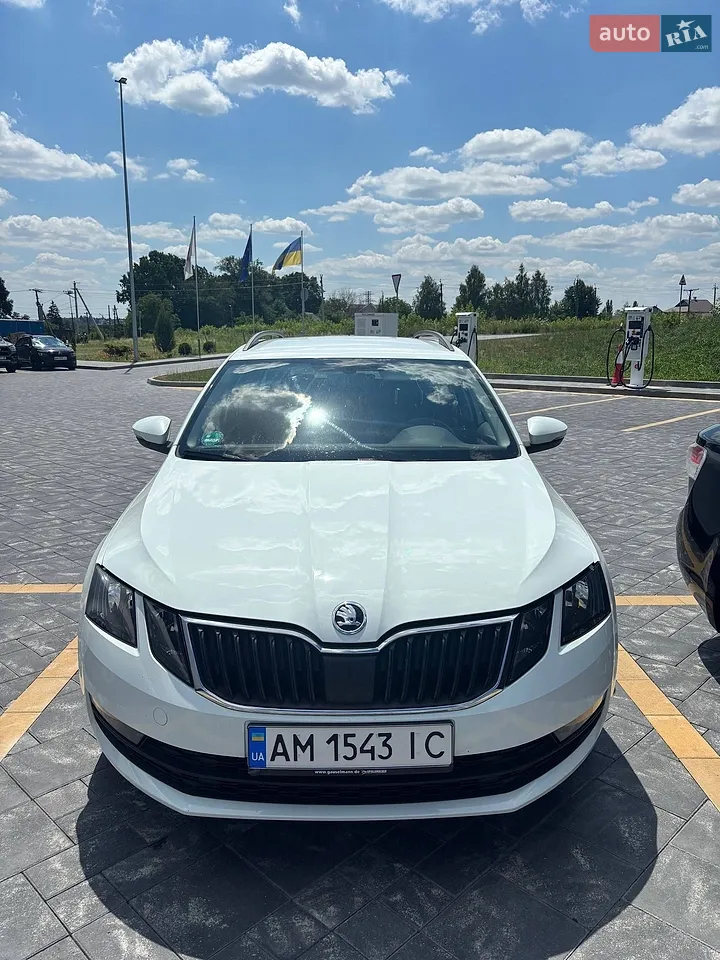 2018 Skoda Octavia - мініатюра 38