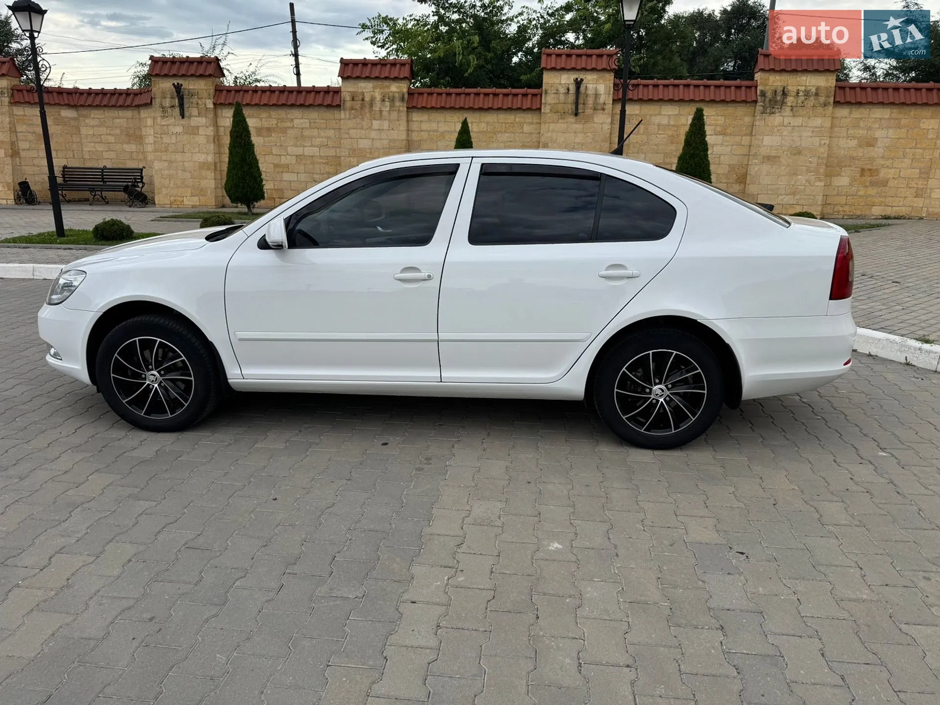 2011 Skoda Octavia - мініатюра 4